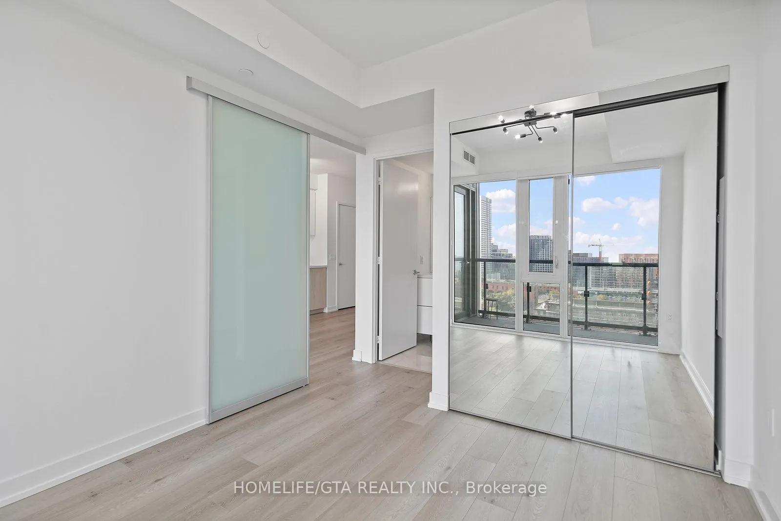 158 Front Street E, #1223