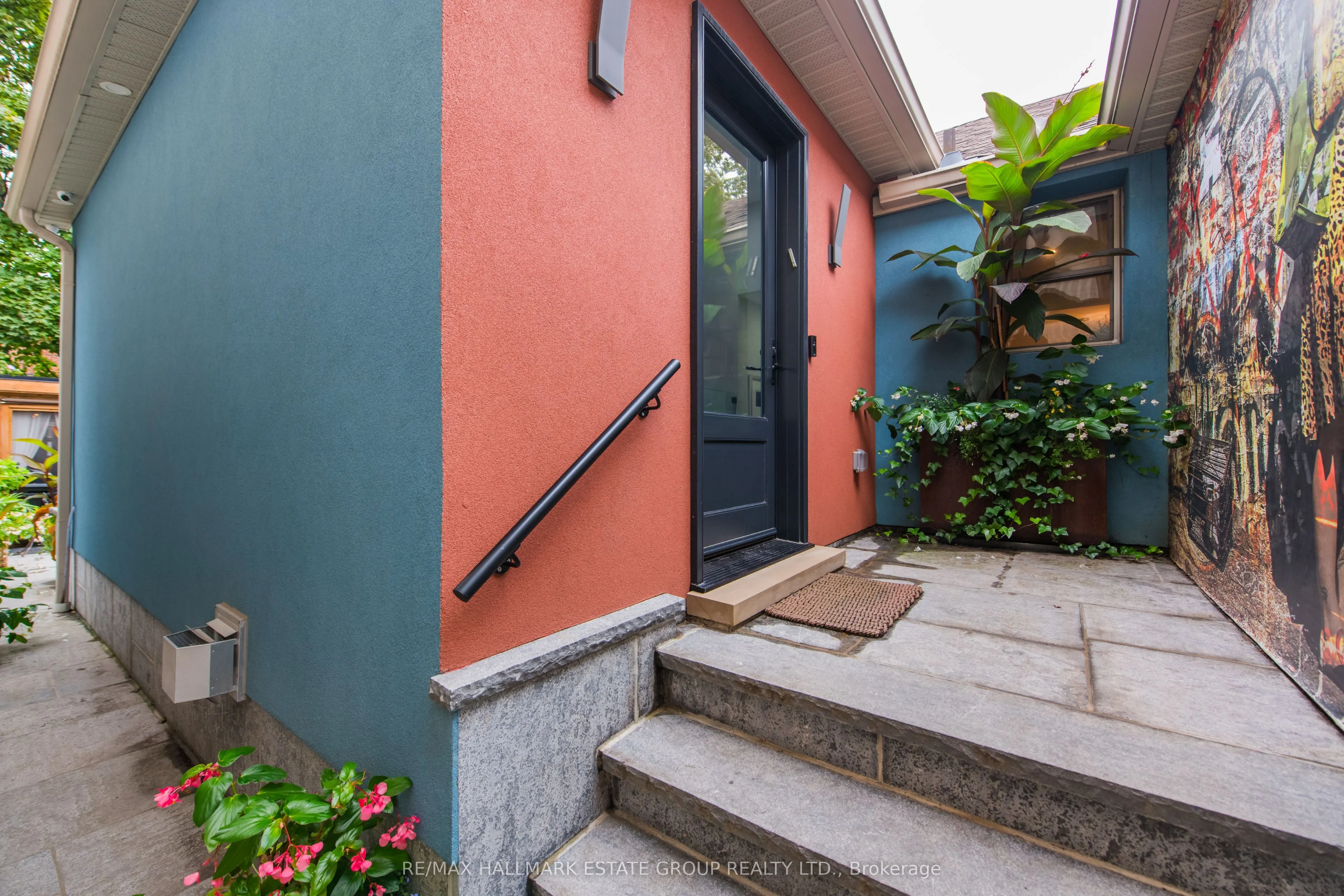 25 Flanders Road