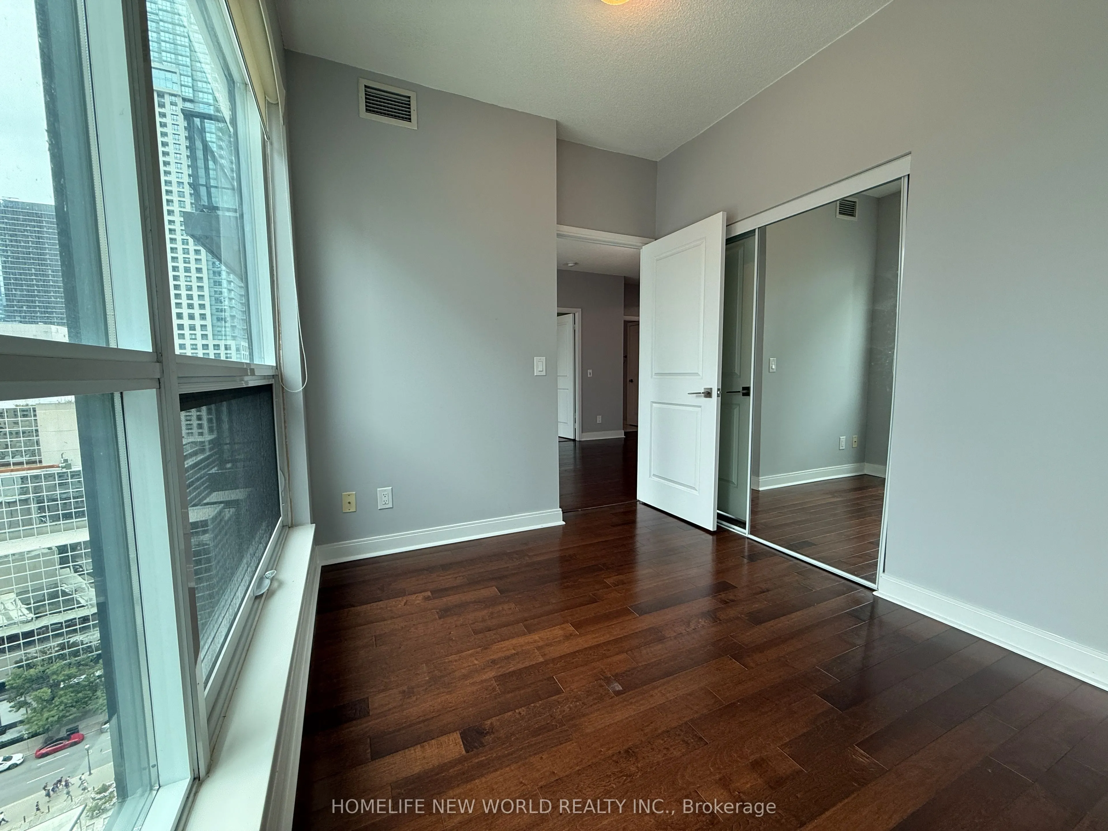1 Scott Street, #2006