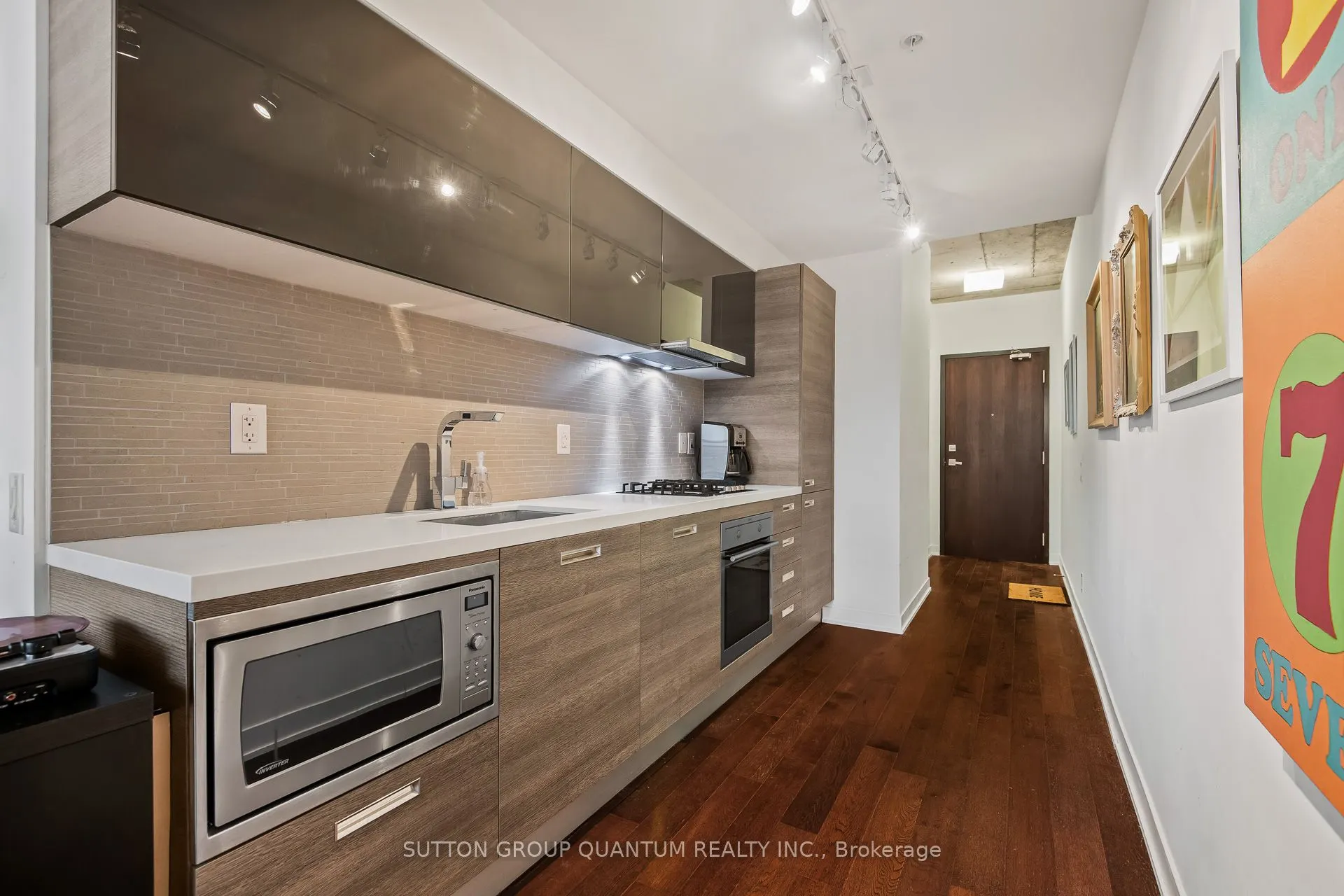 1239 Dundas Street W, #502