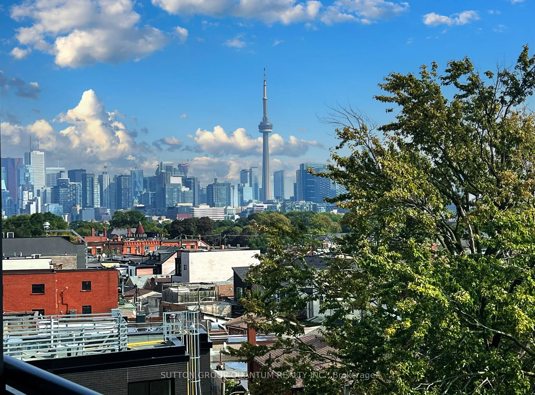 1239 Dundas Street W, #502