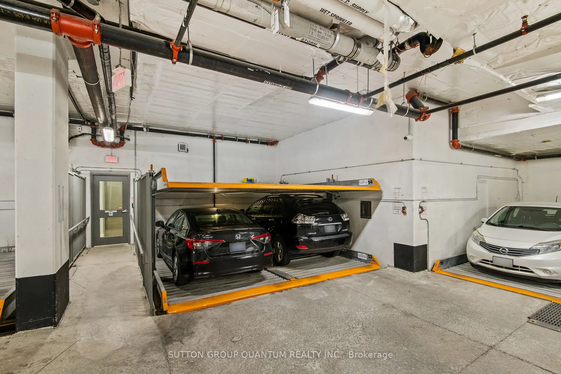 1239 Dundas Street W, #502