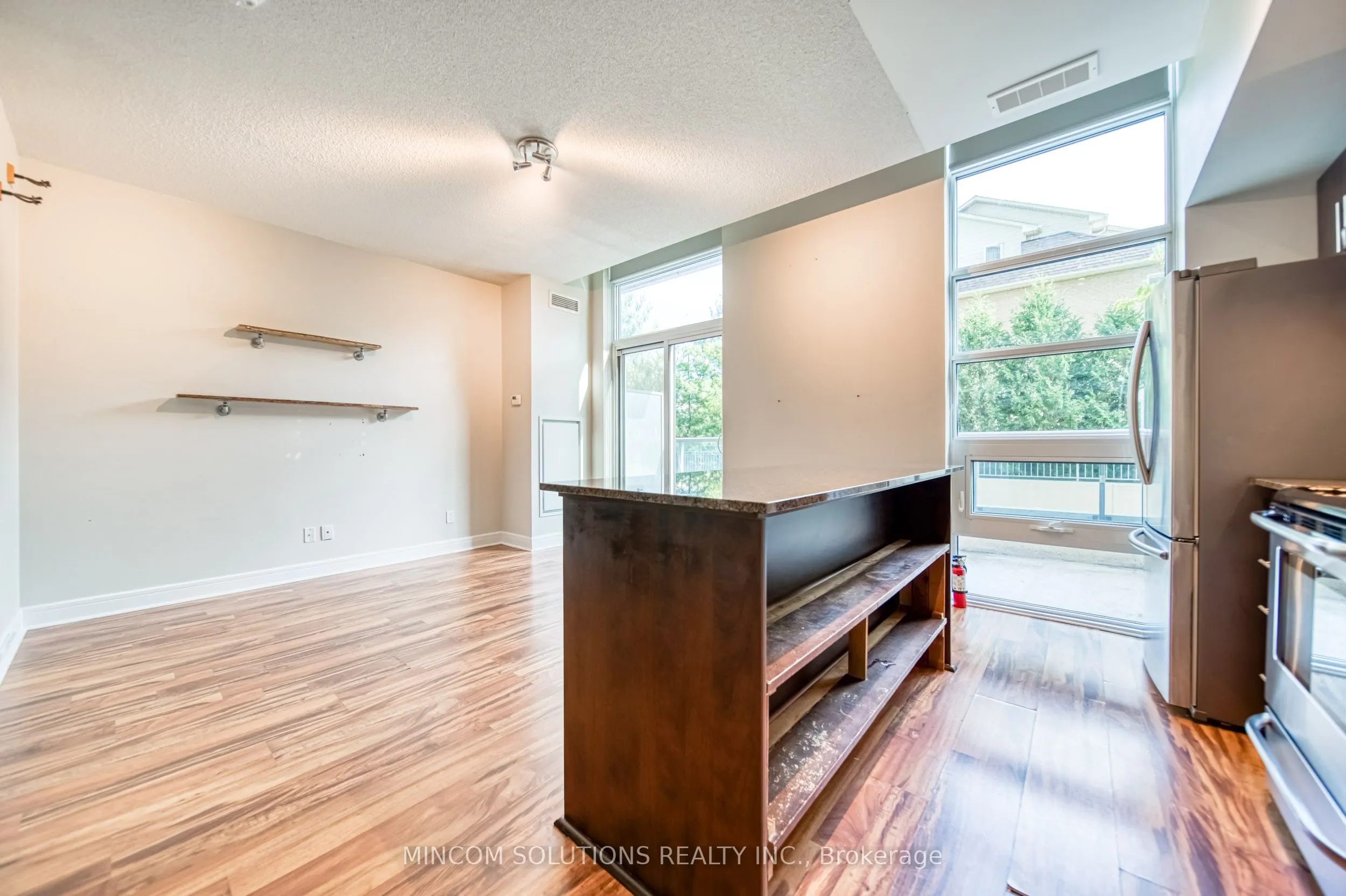 35 Brian Peck Crescent, #110