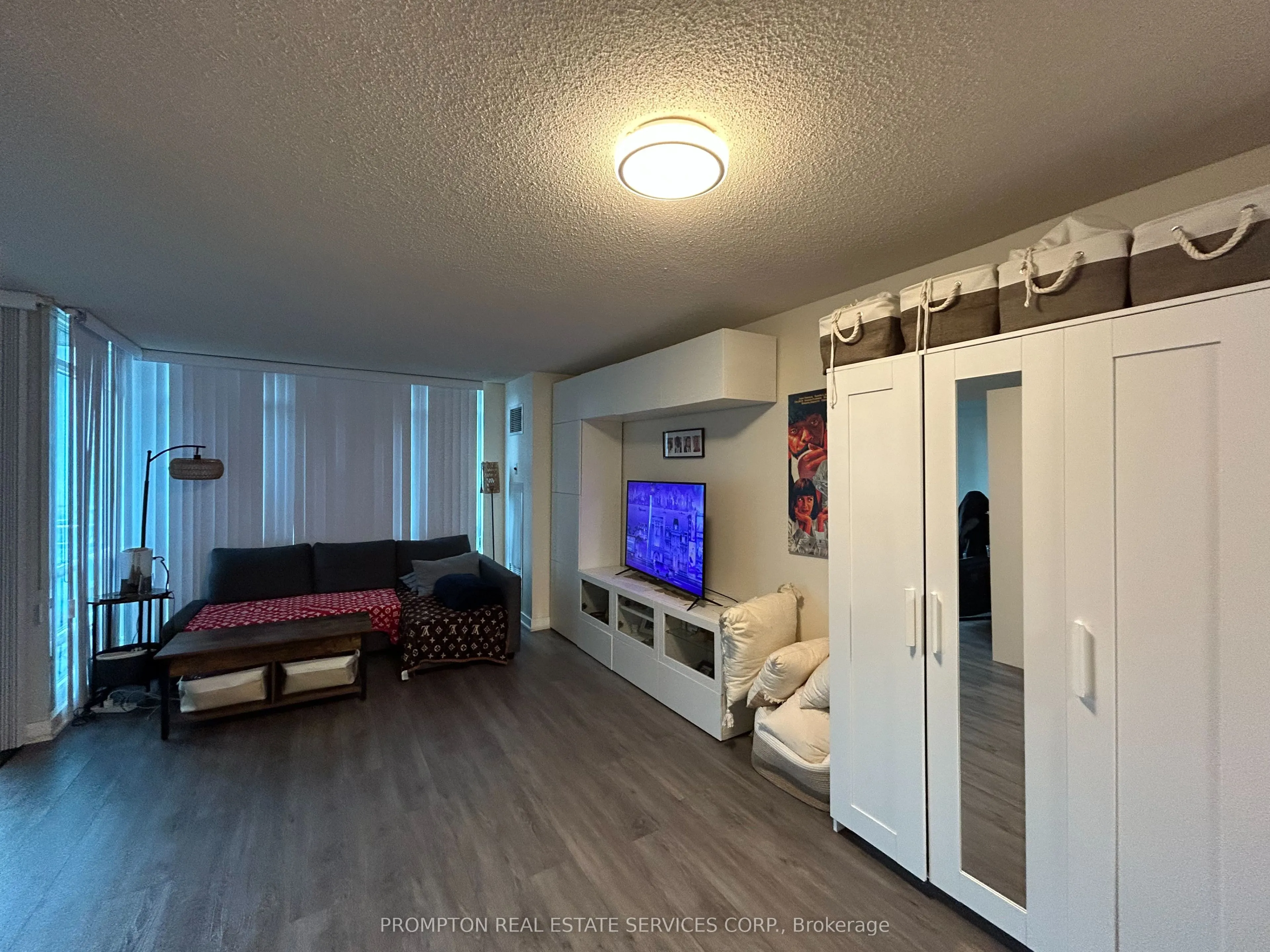 381 Front Street W, #609