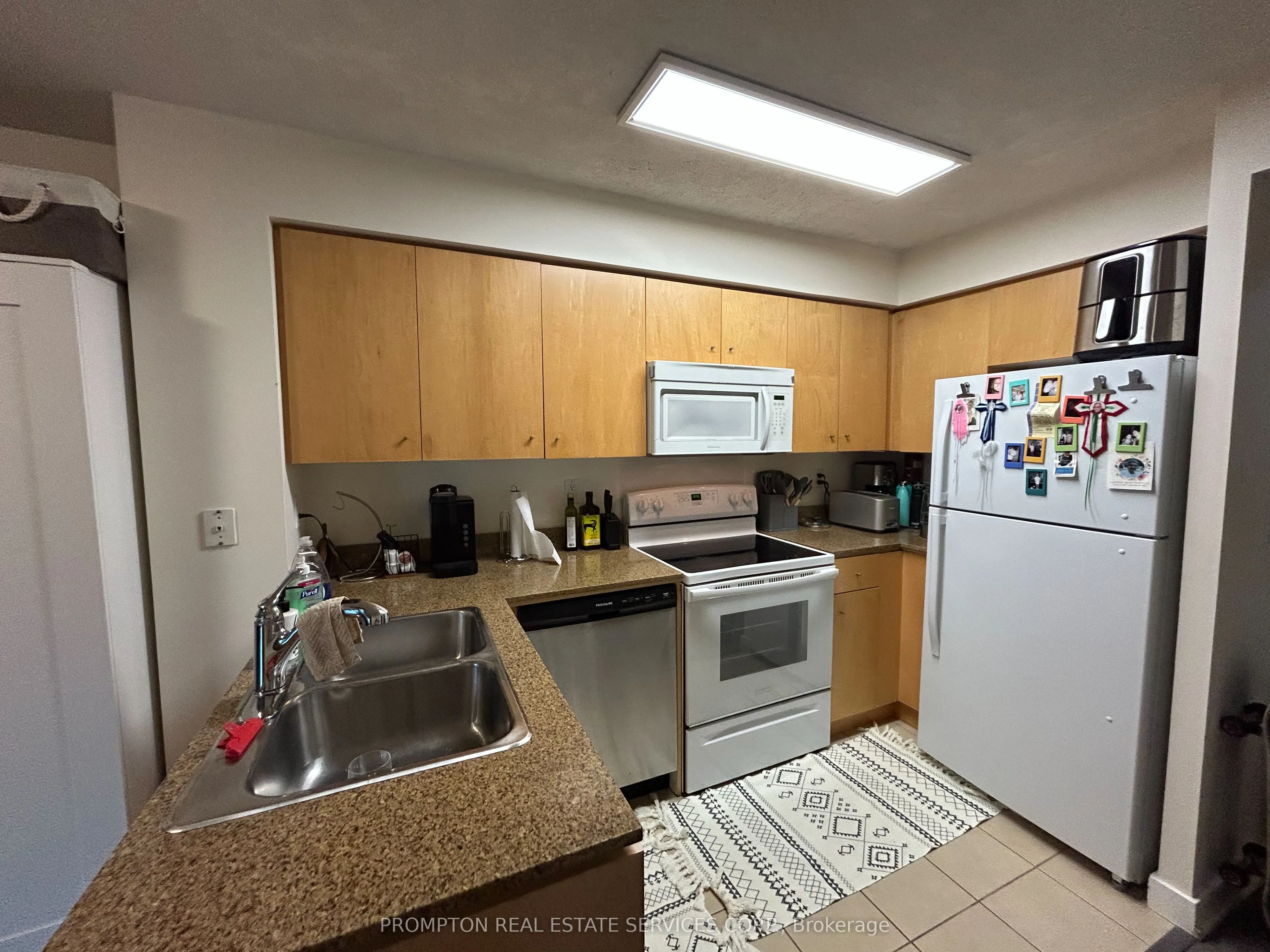381 Front Street W, #609