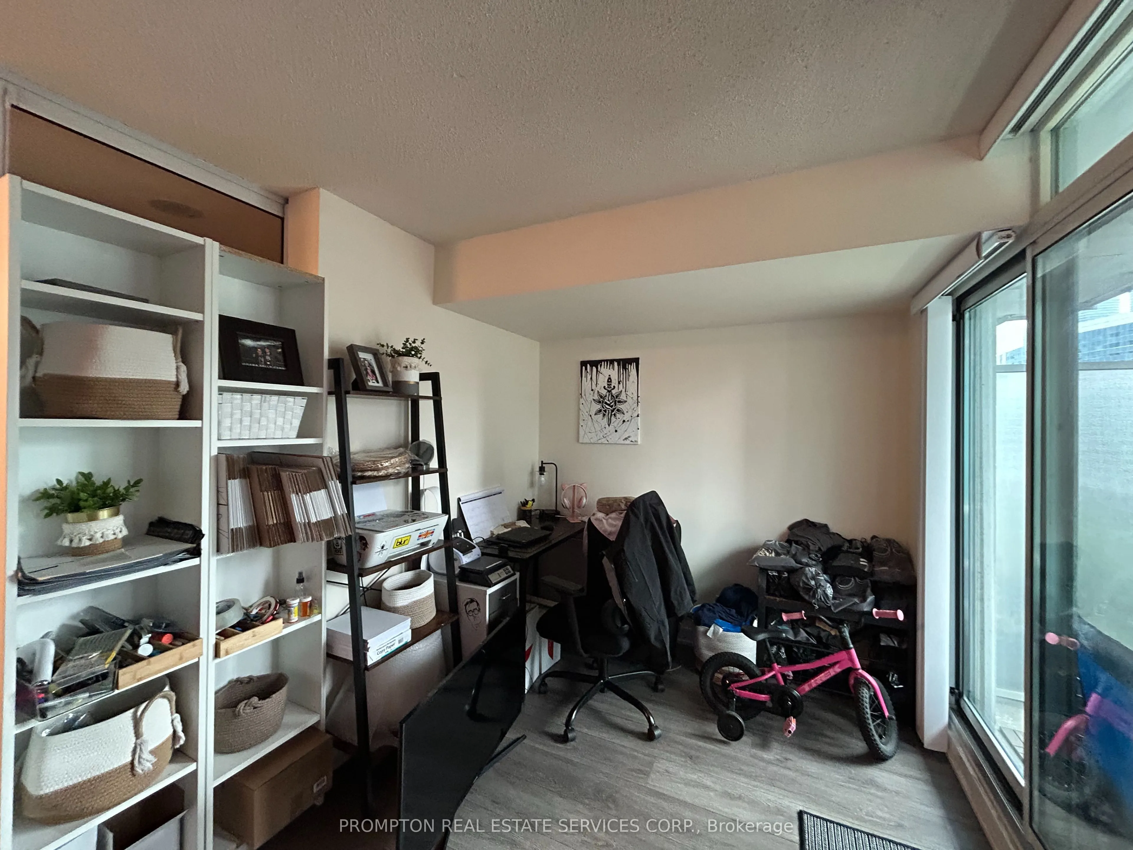 381 Front Street W, #609