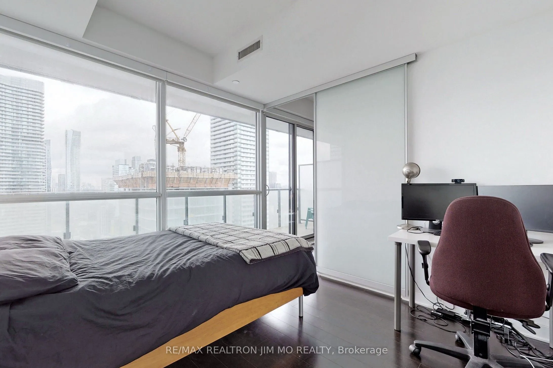 15 Grenville Street, #3507