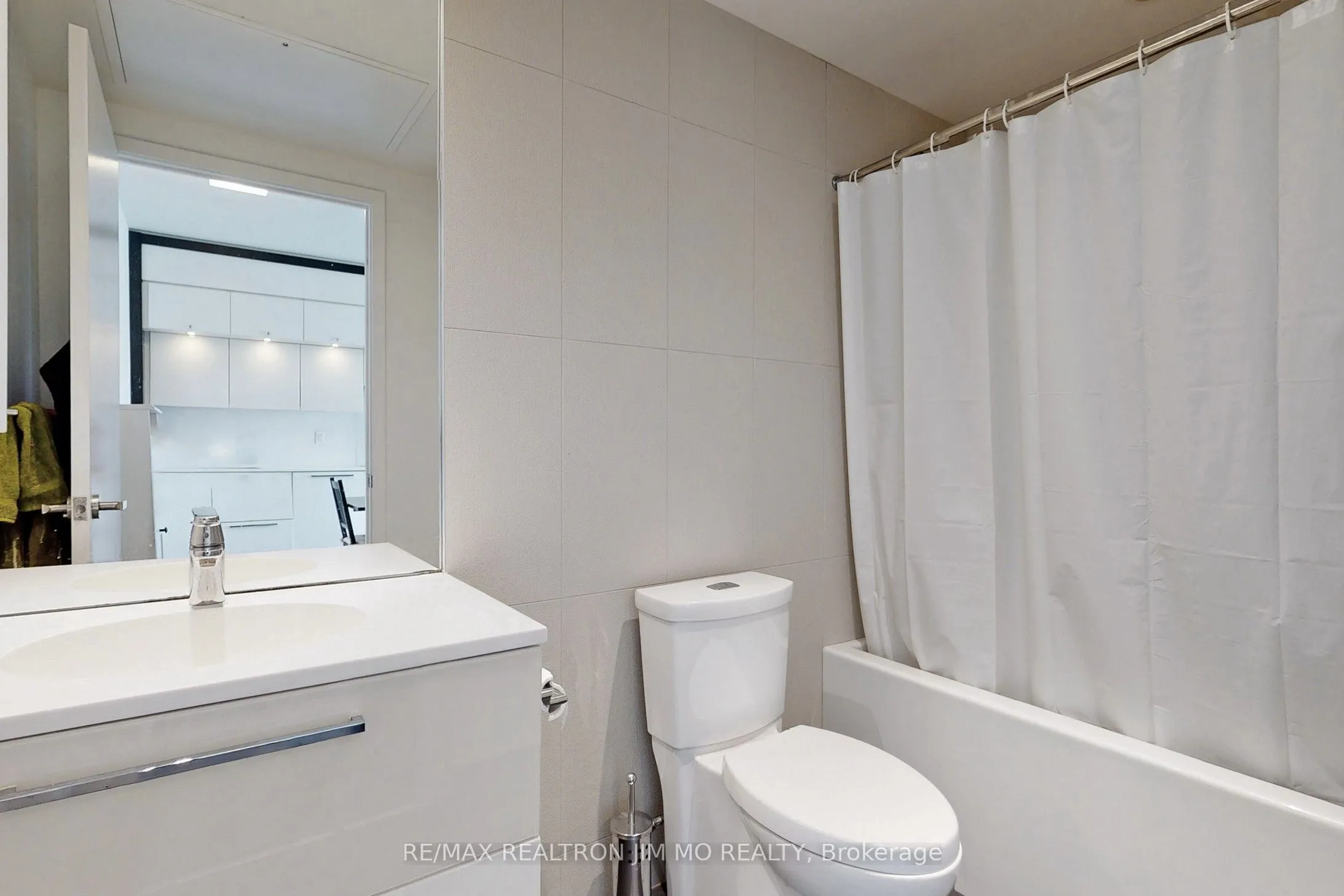 15 Grenville Street, #3507
