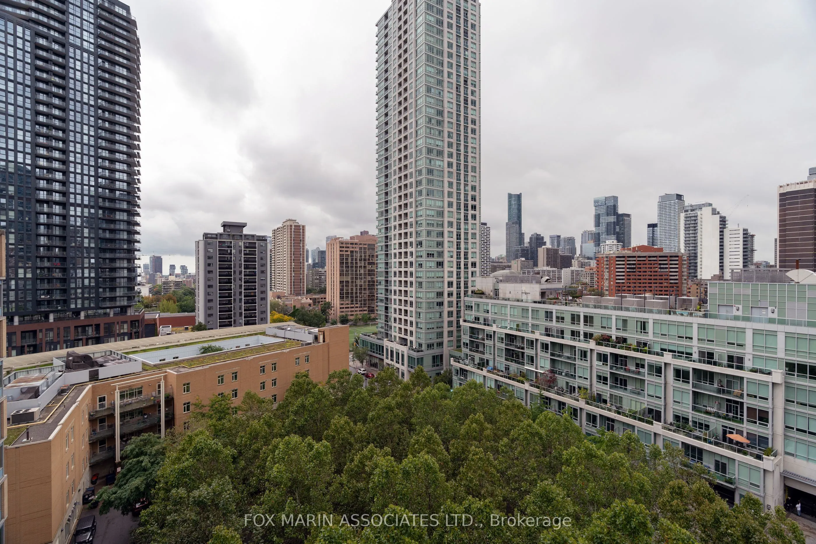 500 Sherbourne Street, #909