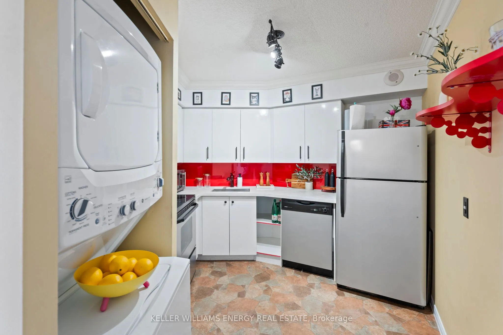 270 Queens Quay W, #704