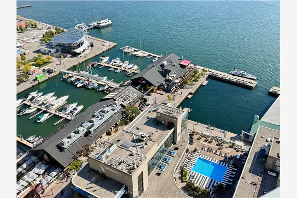 270 Queens Quay W, #704