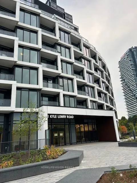 1 KYLE LOWRY Drive NW, #308