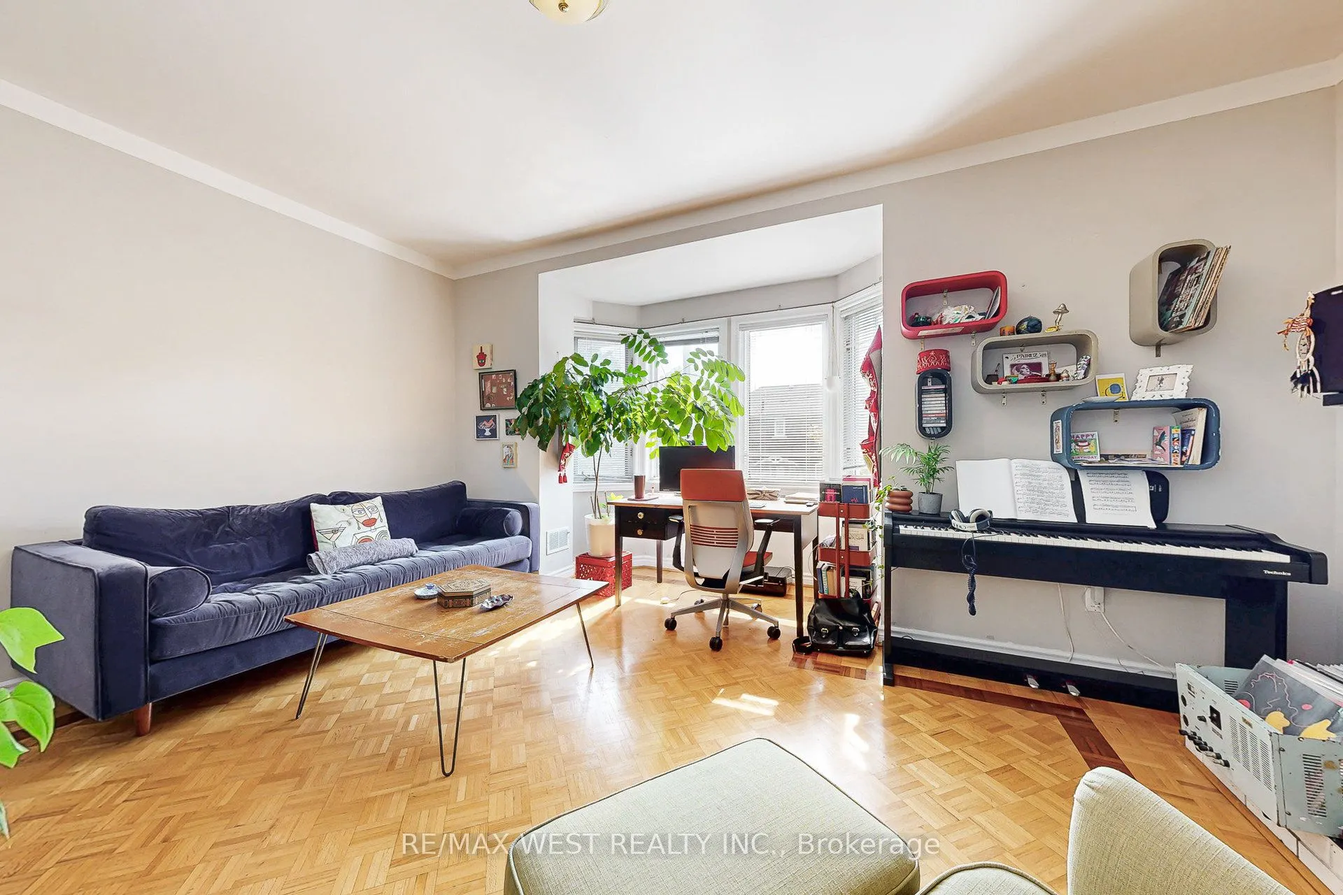 52 Heydon Park Road