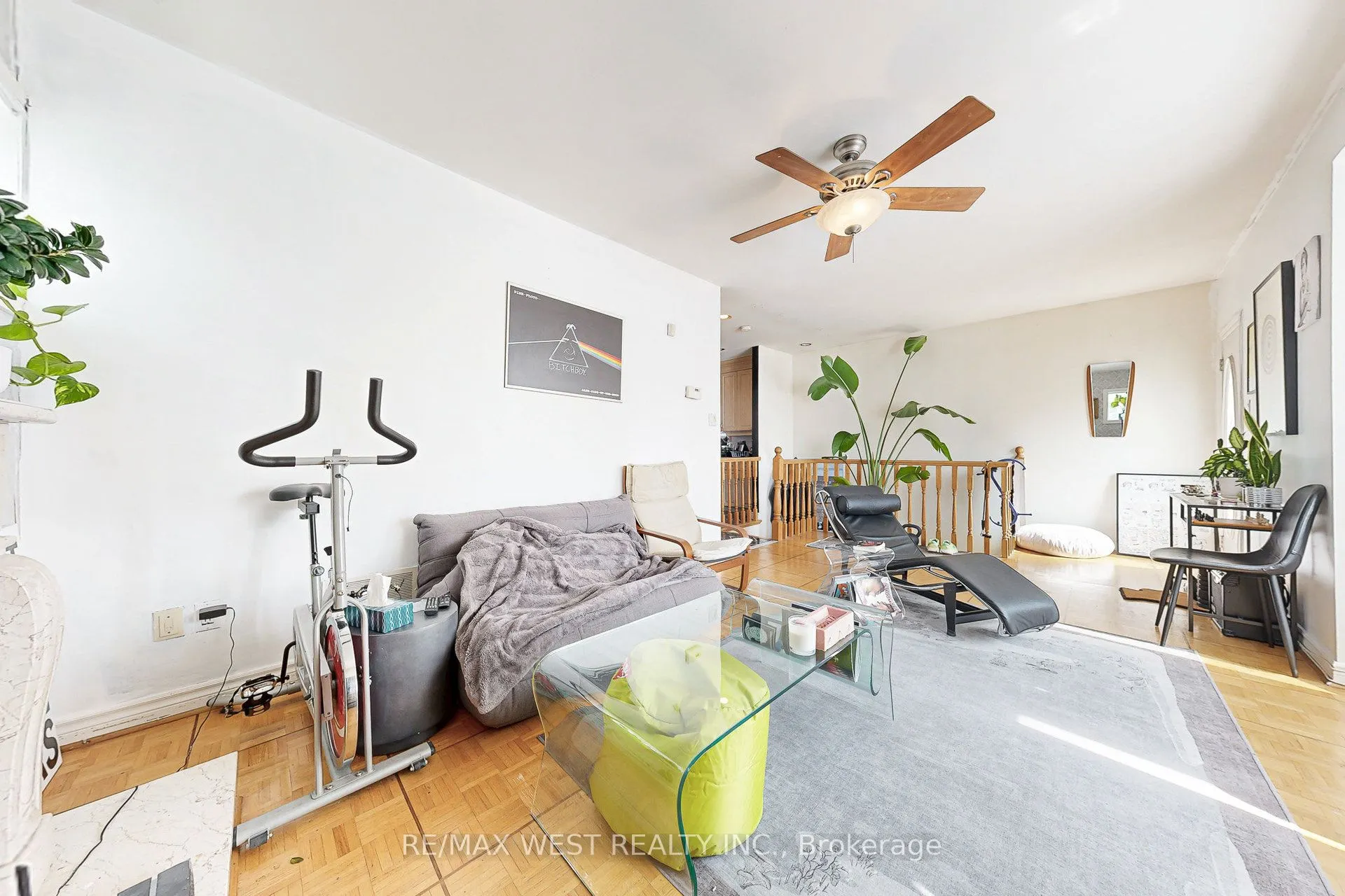 52 Heydon Park Road