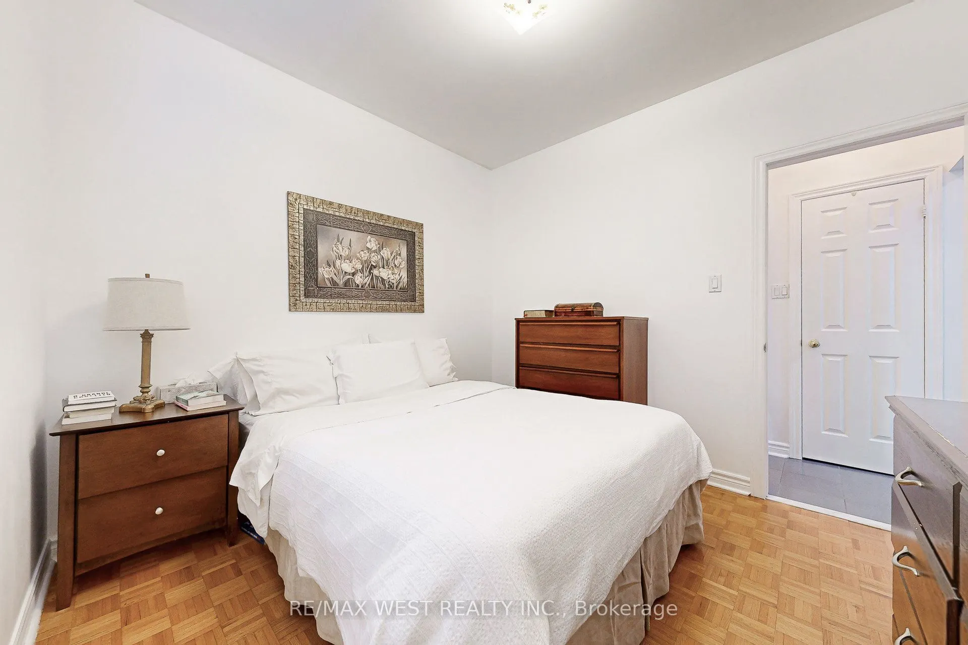 52 Heydon Park Road