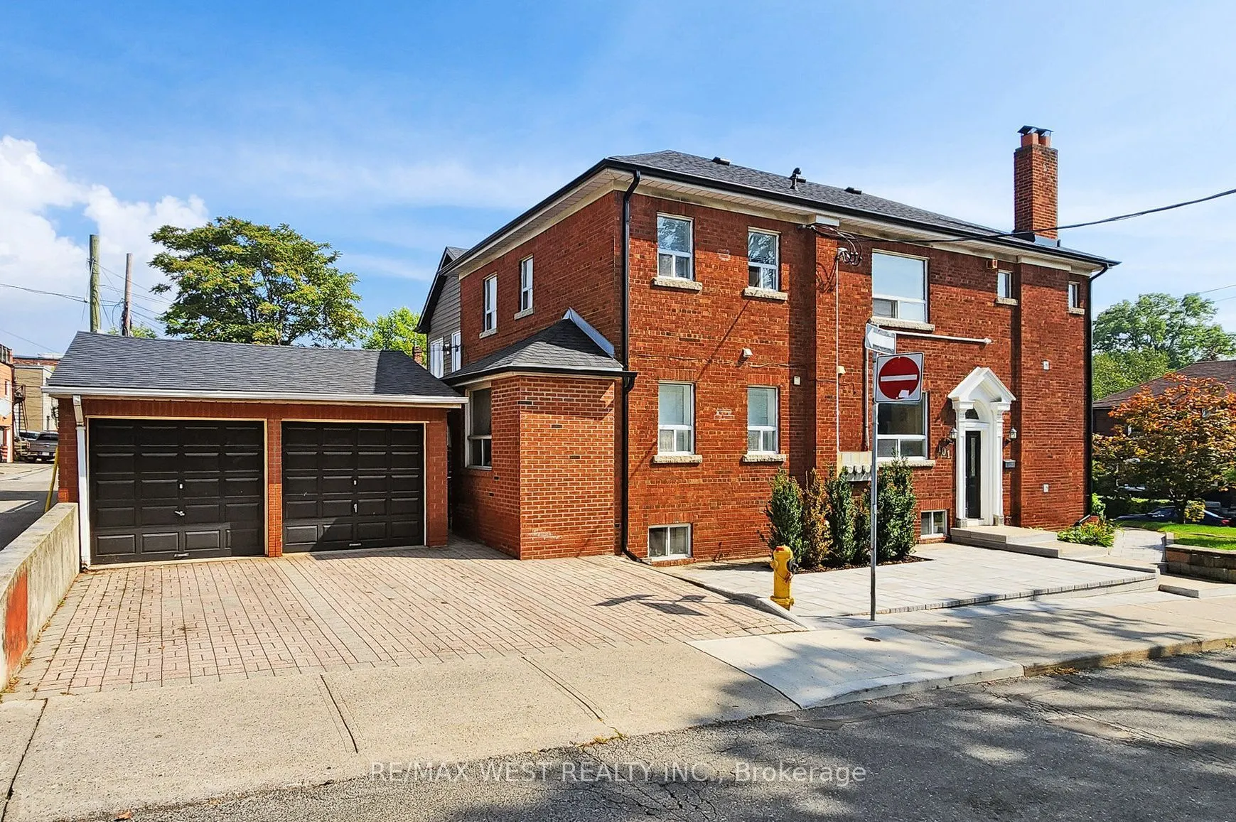 52 Heydon Park Road