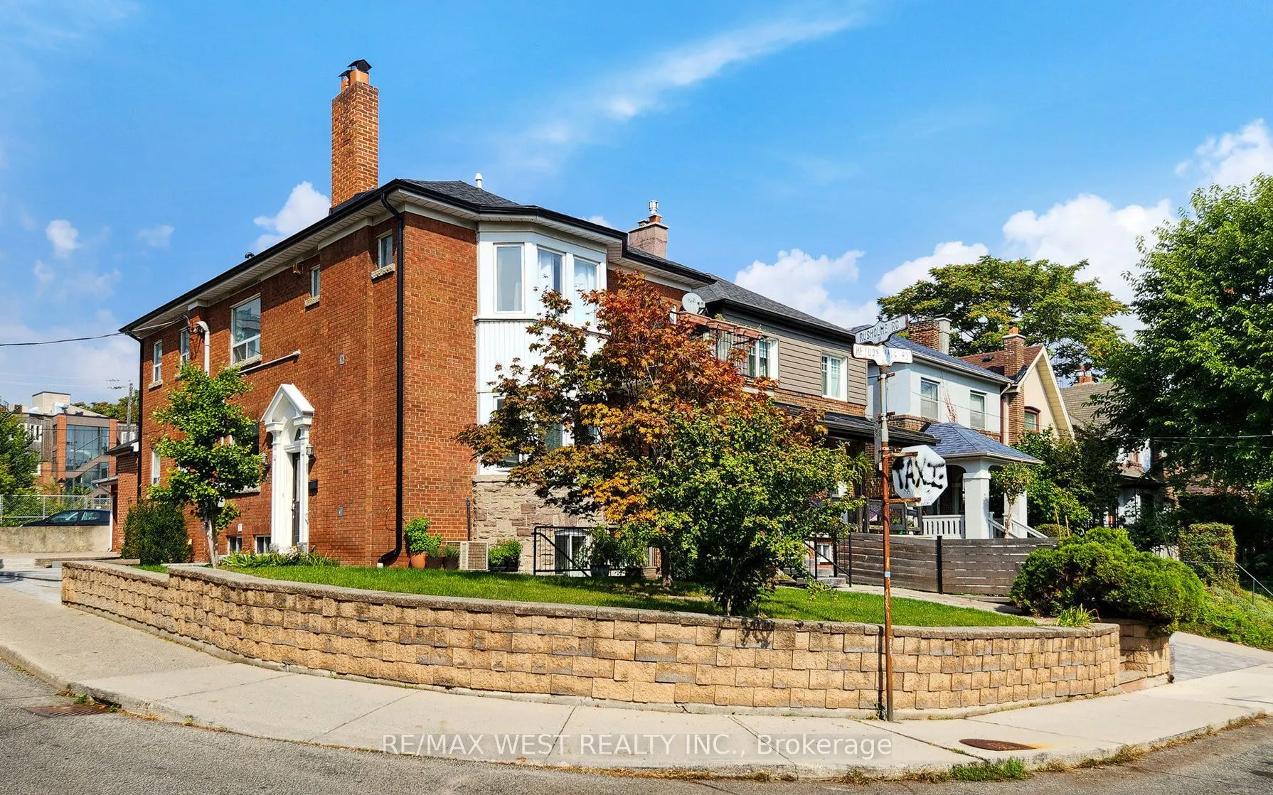 52 Heydon Park Road