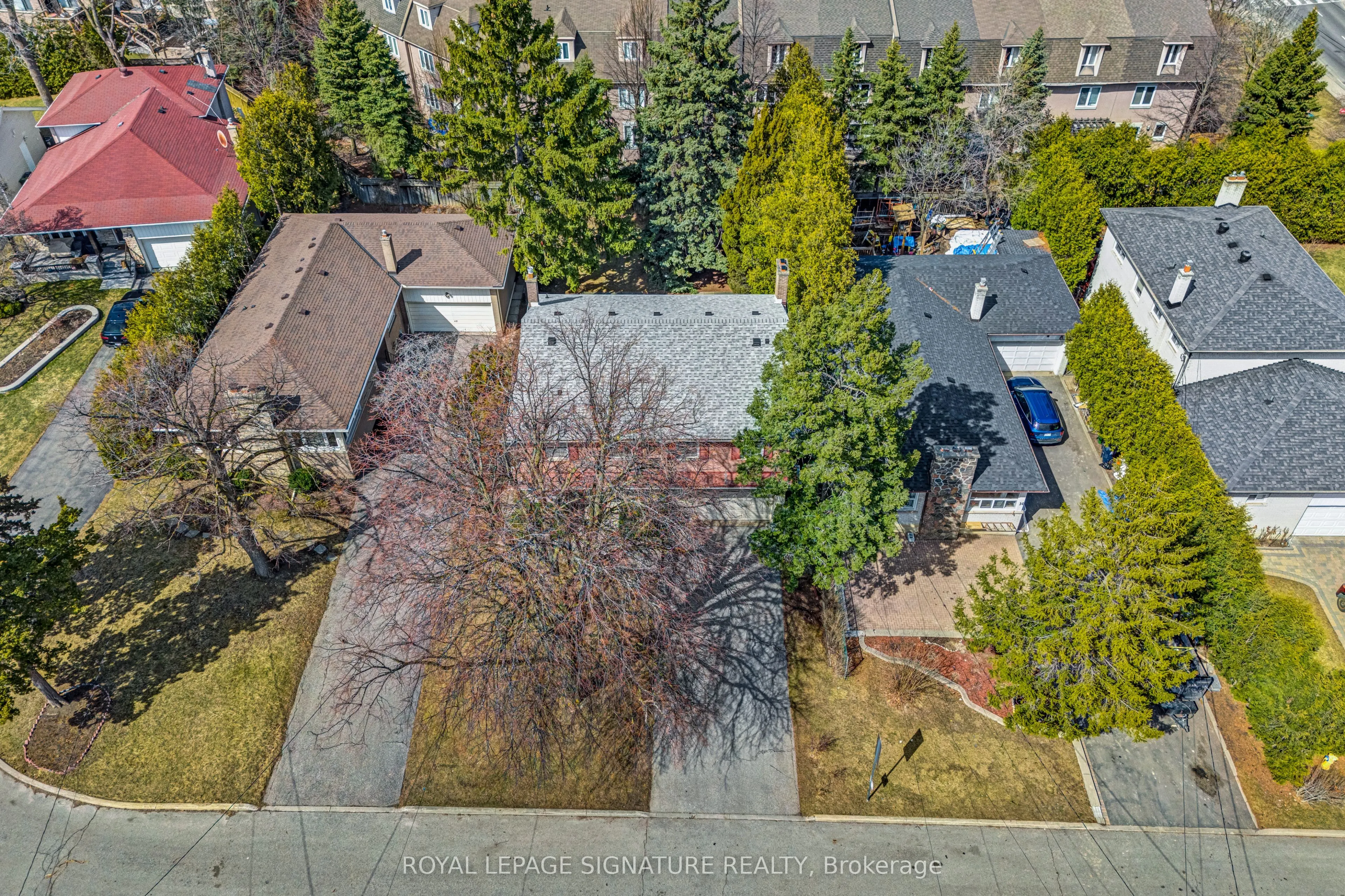 12 Feldbar Court