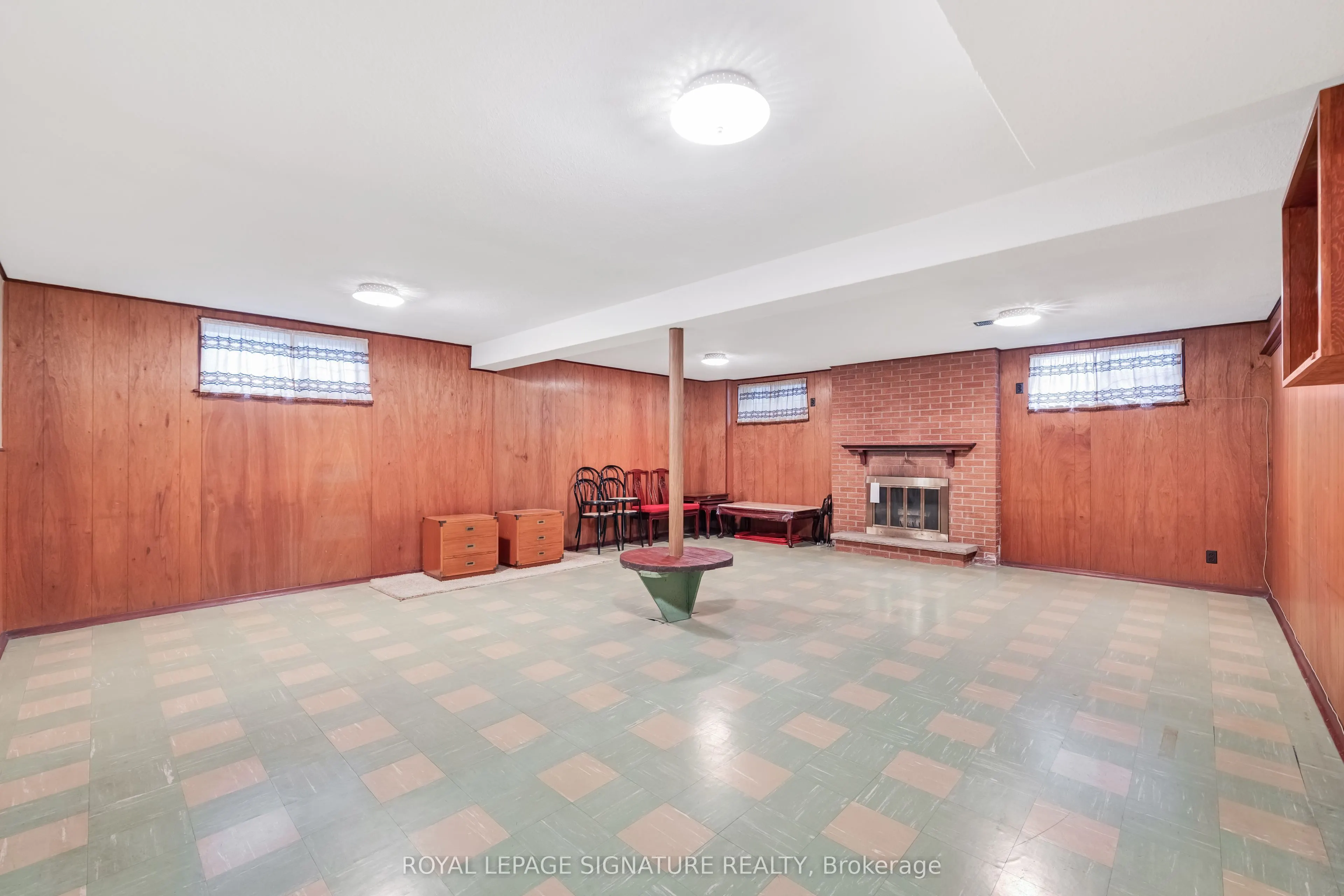 12 Feldbar Court