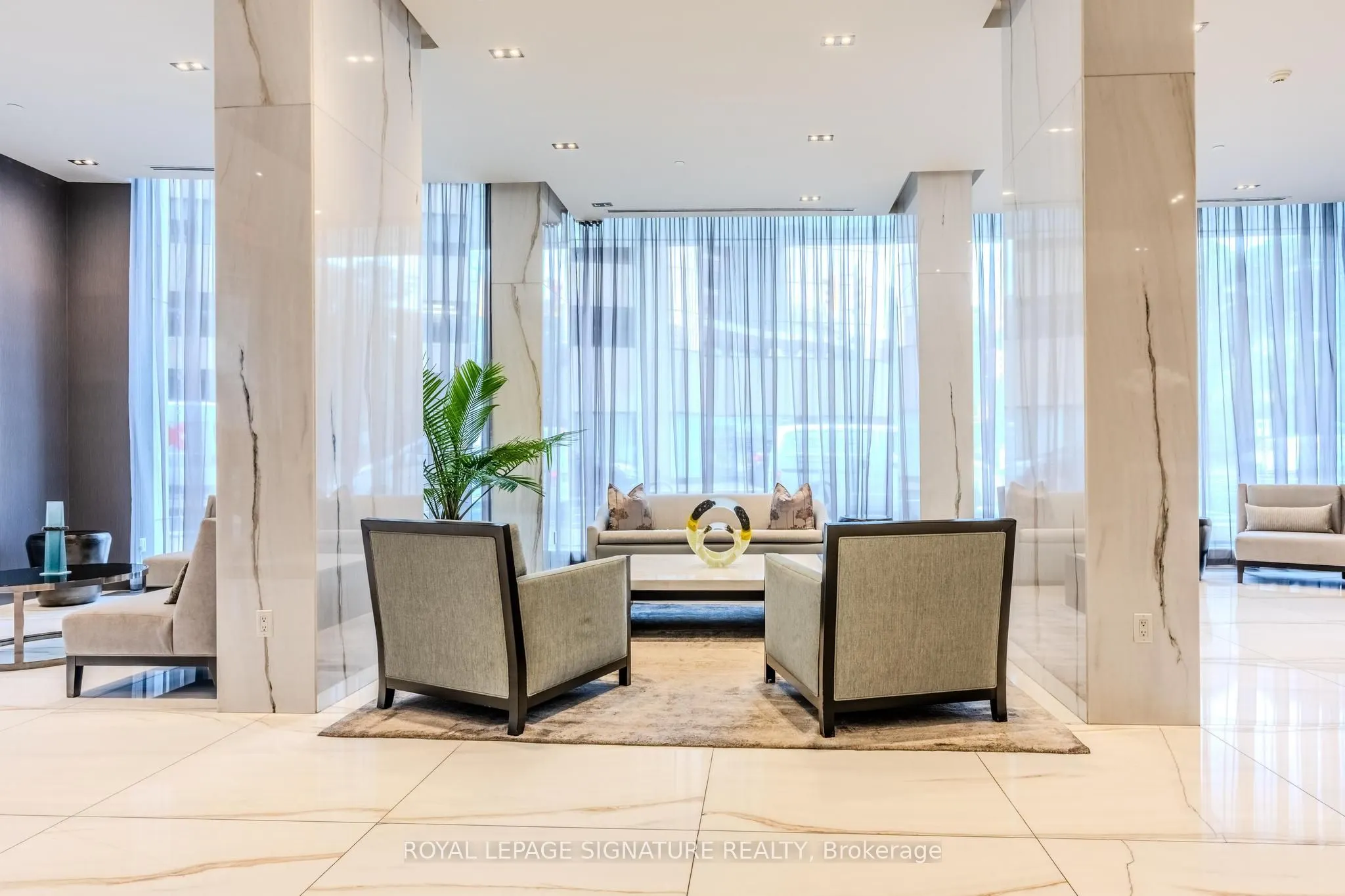 88 Davenport Road, #305