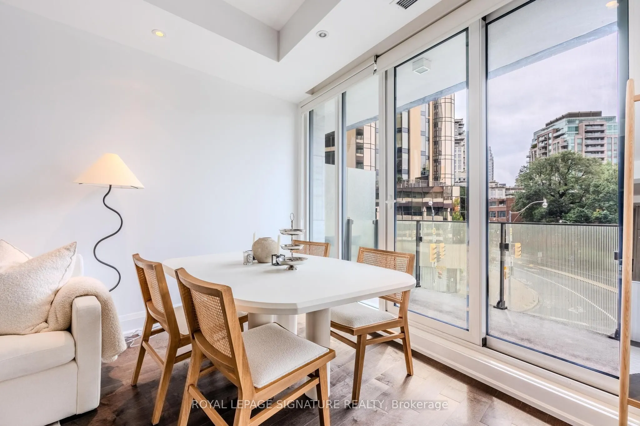 88 Davenport Road, #305