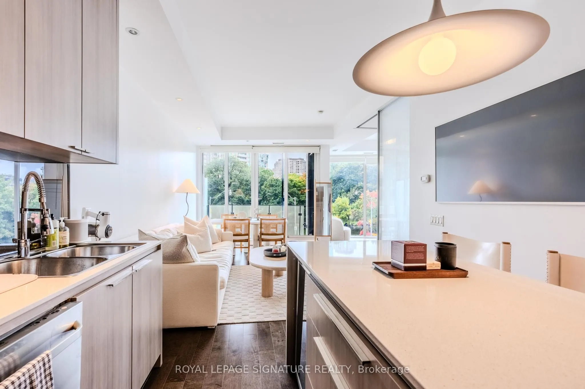 88 Davenport Road, #305