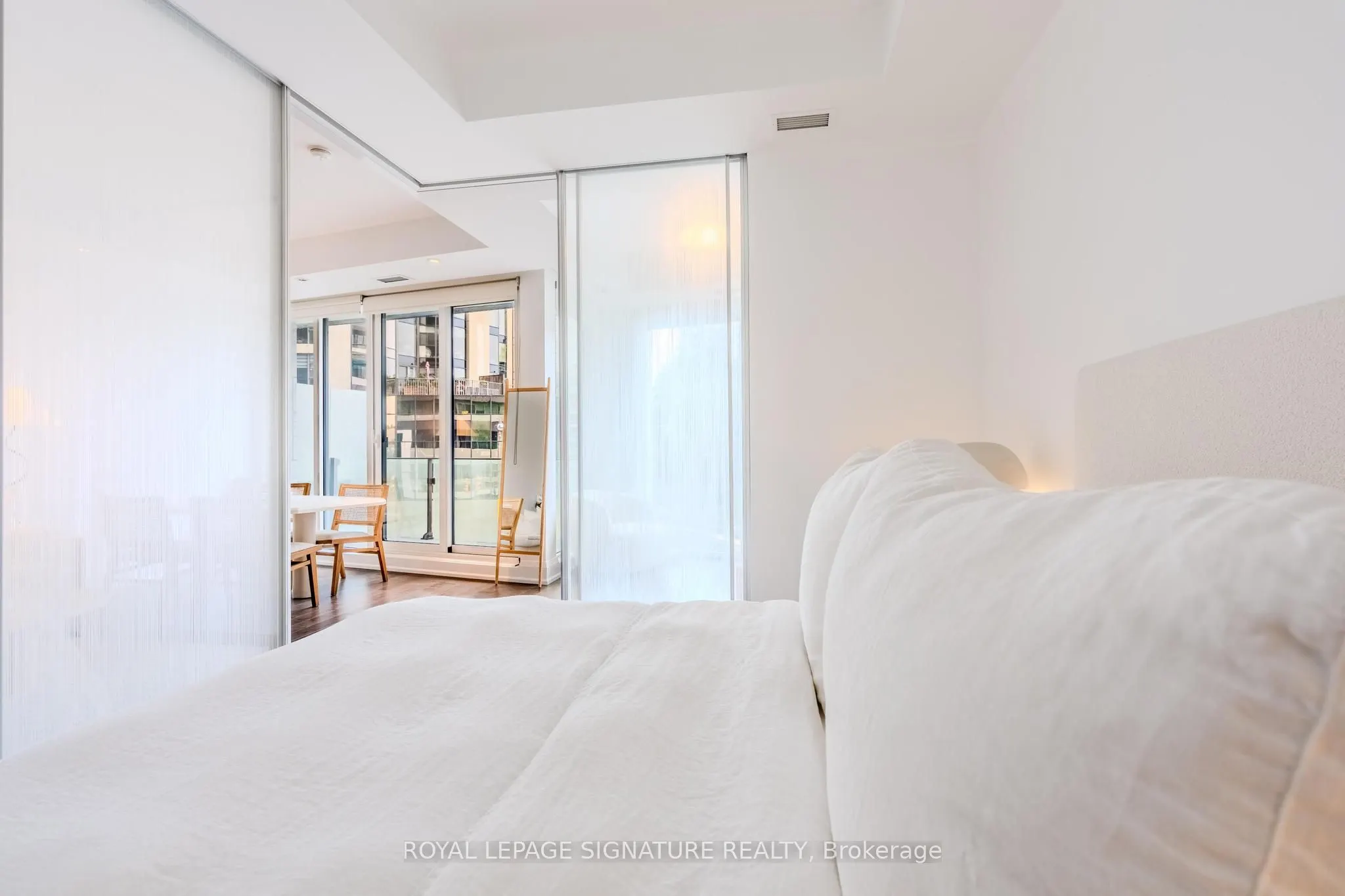 88 Davenport Road, #305
