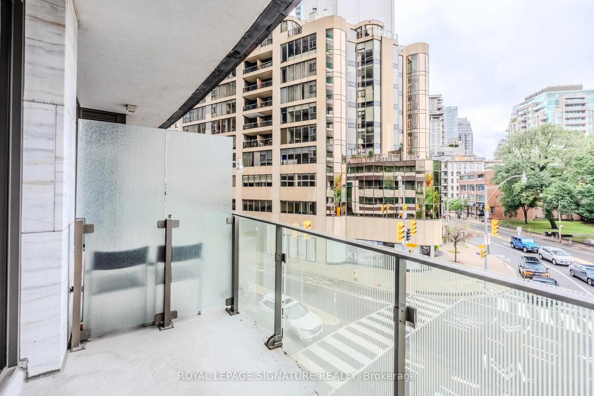 88 Davenport Road, #305