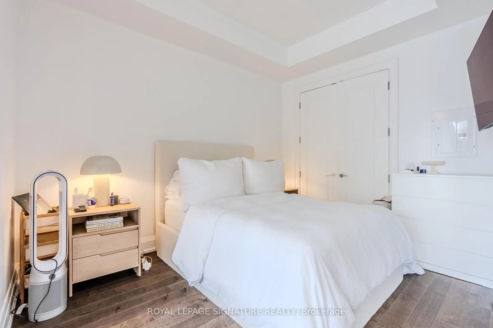88 Davenport Road, #305
