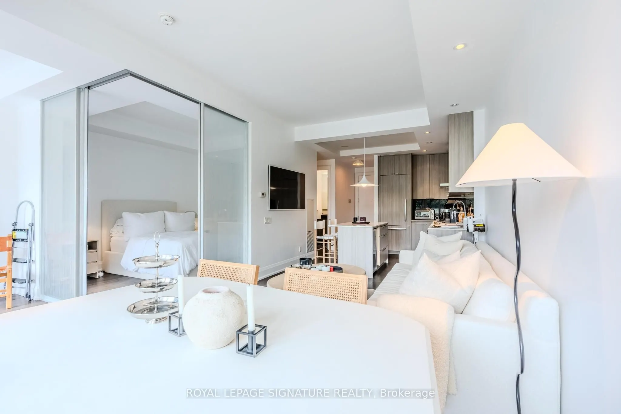 88 Davenport Road, #305