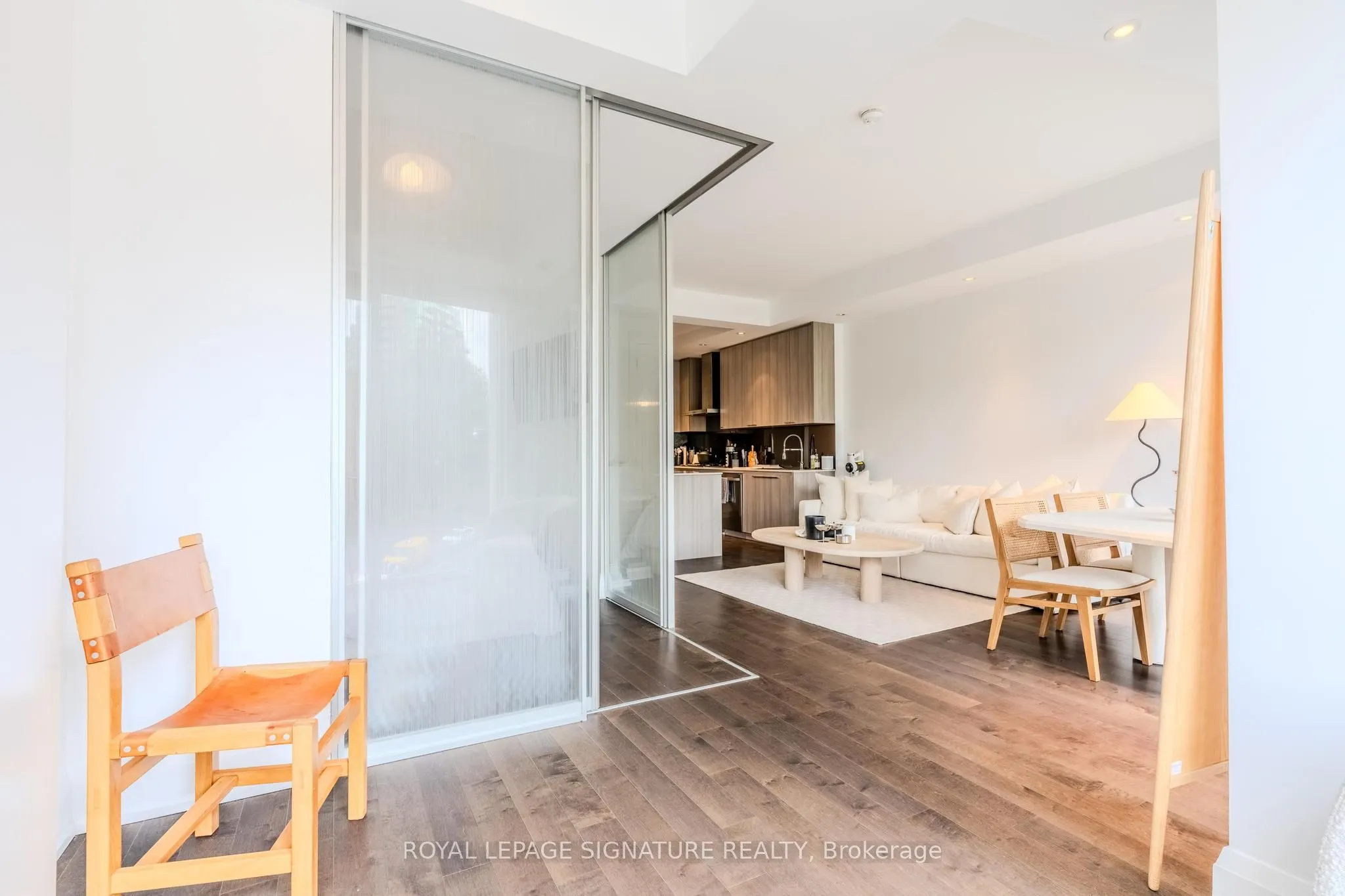 88 Davenport Road, #305