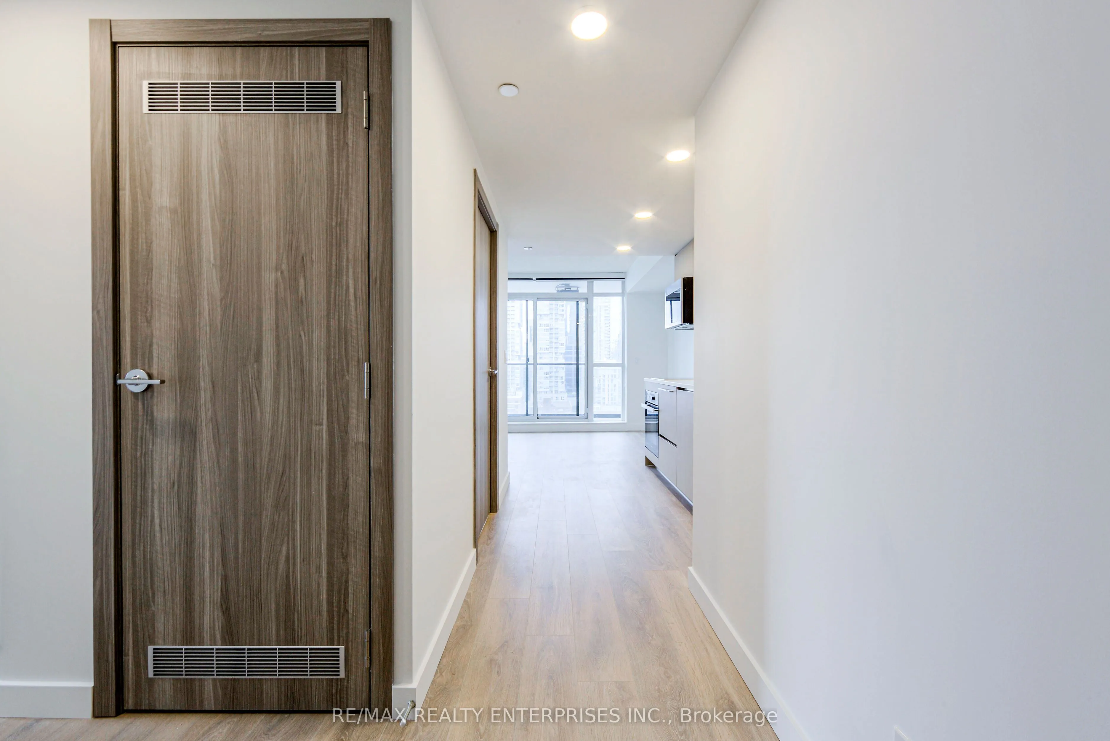 38 Widmer Street, #1901