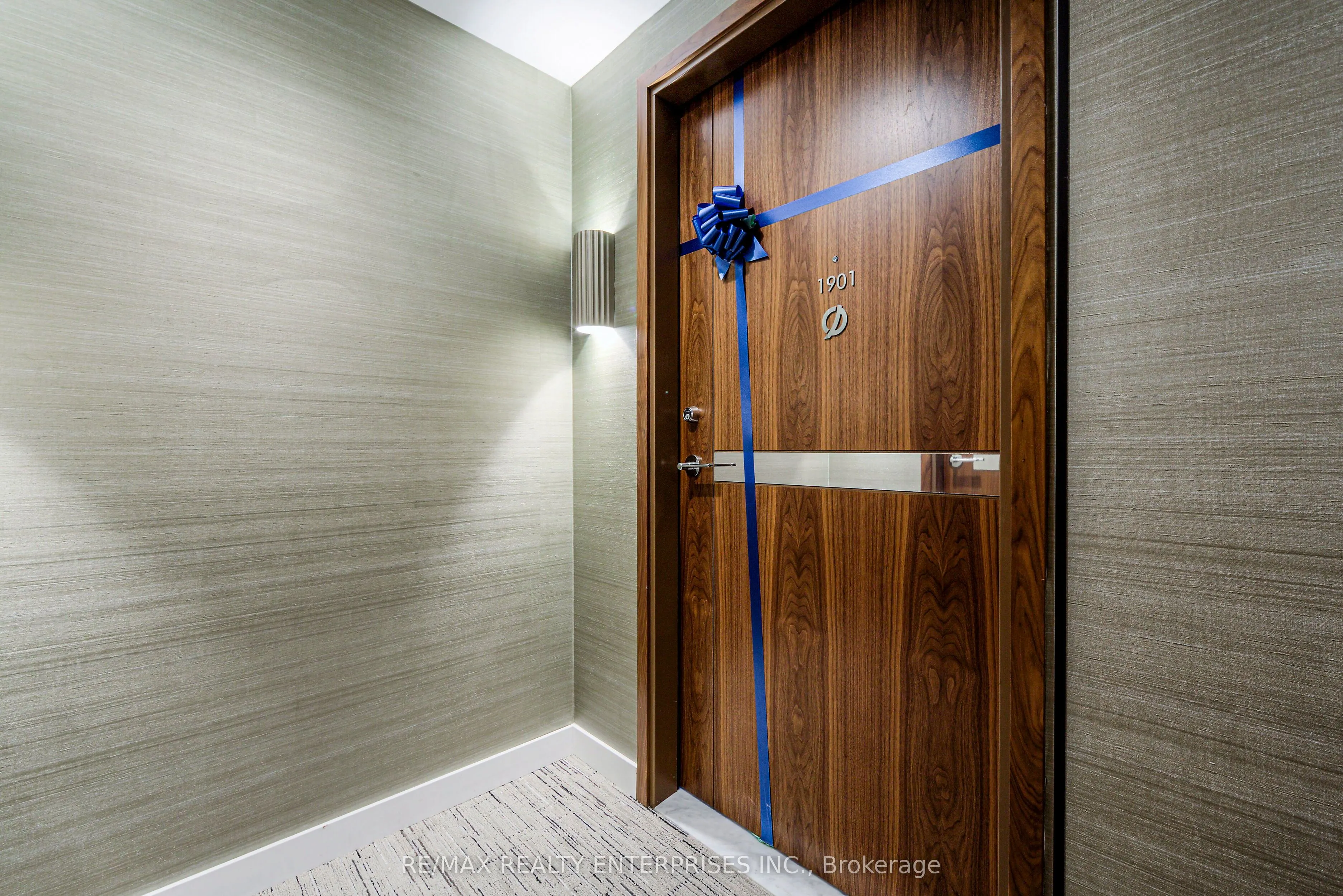 38 Widmer Street, #1901