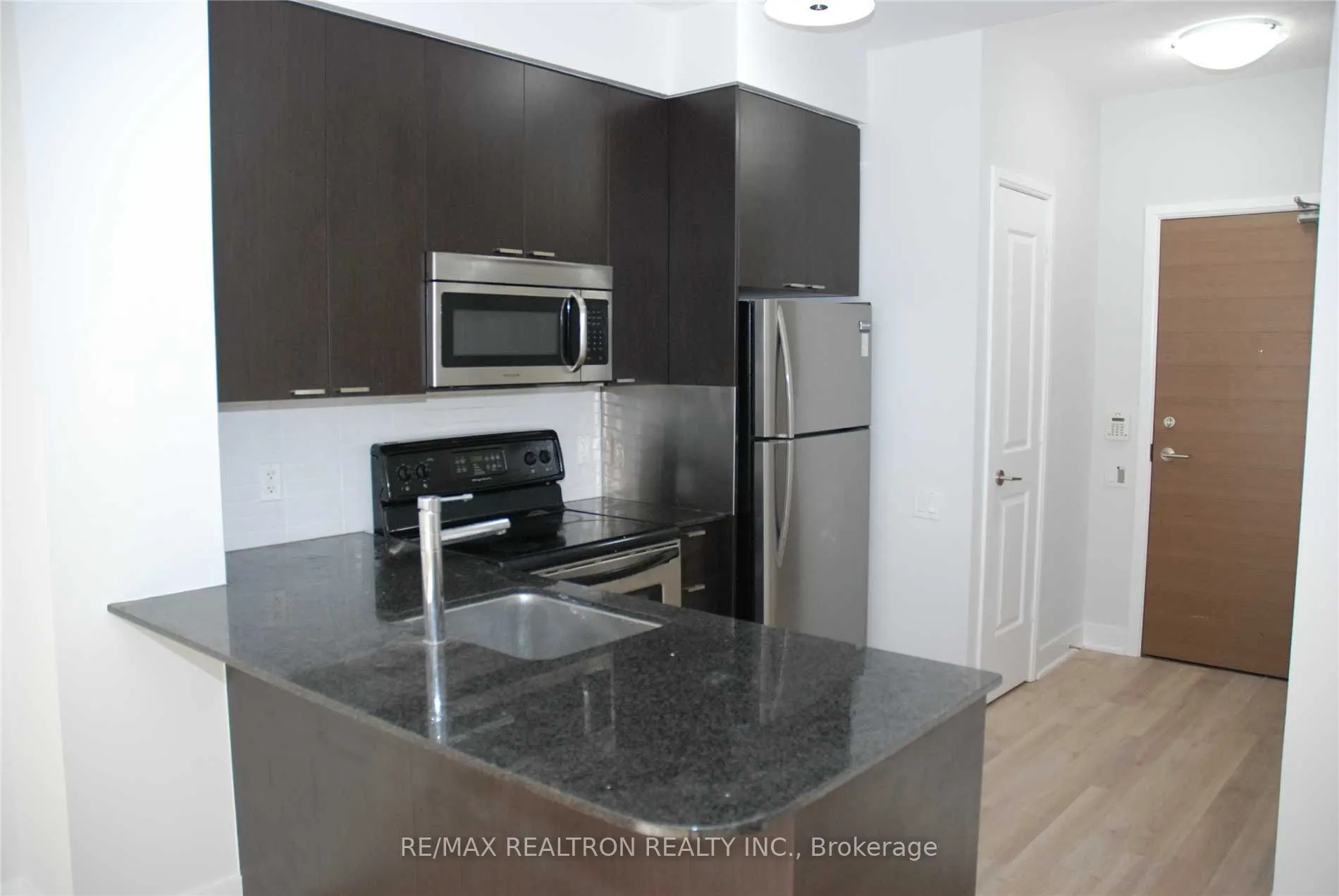 23 Sheppard Avenue E, #2201