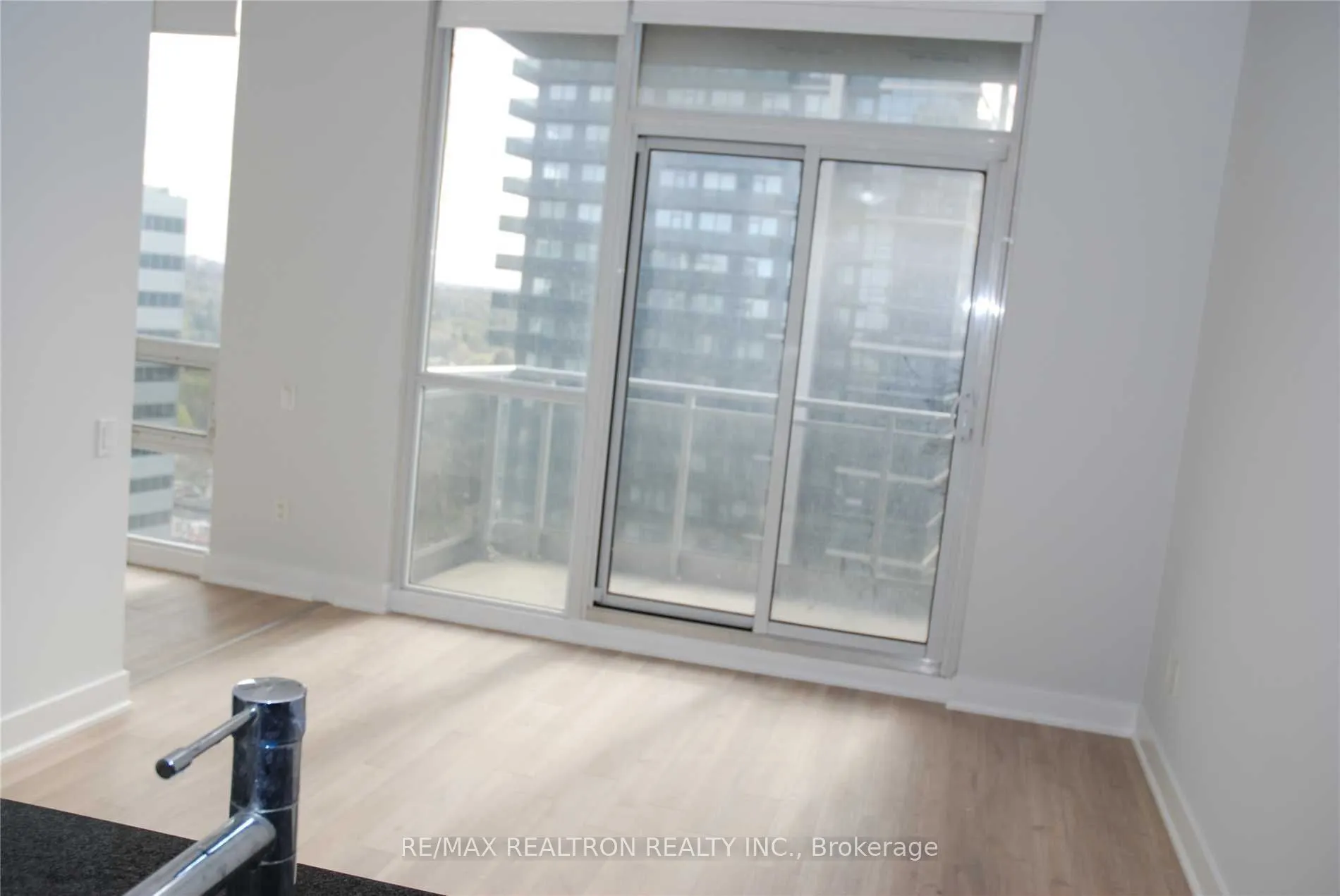 23 Sheppard Avenue E, #2201