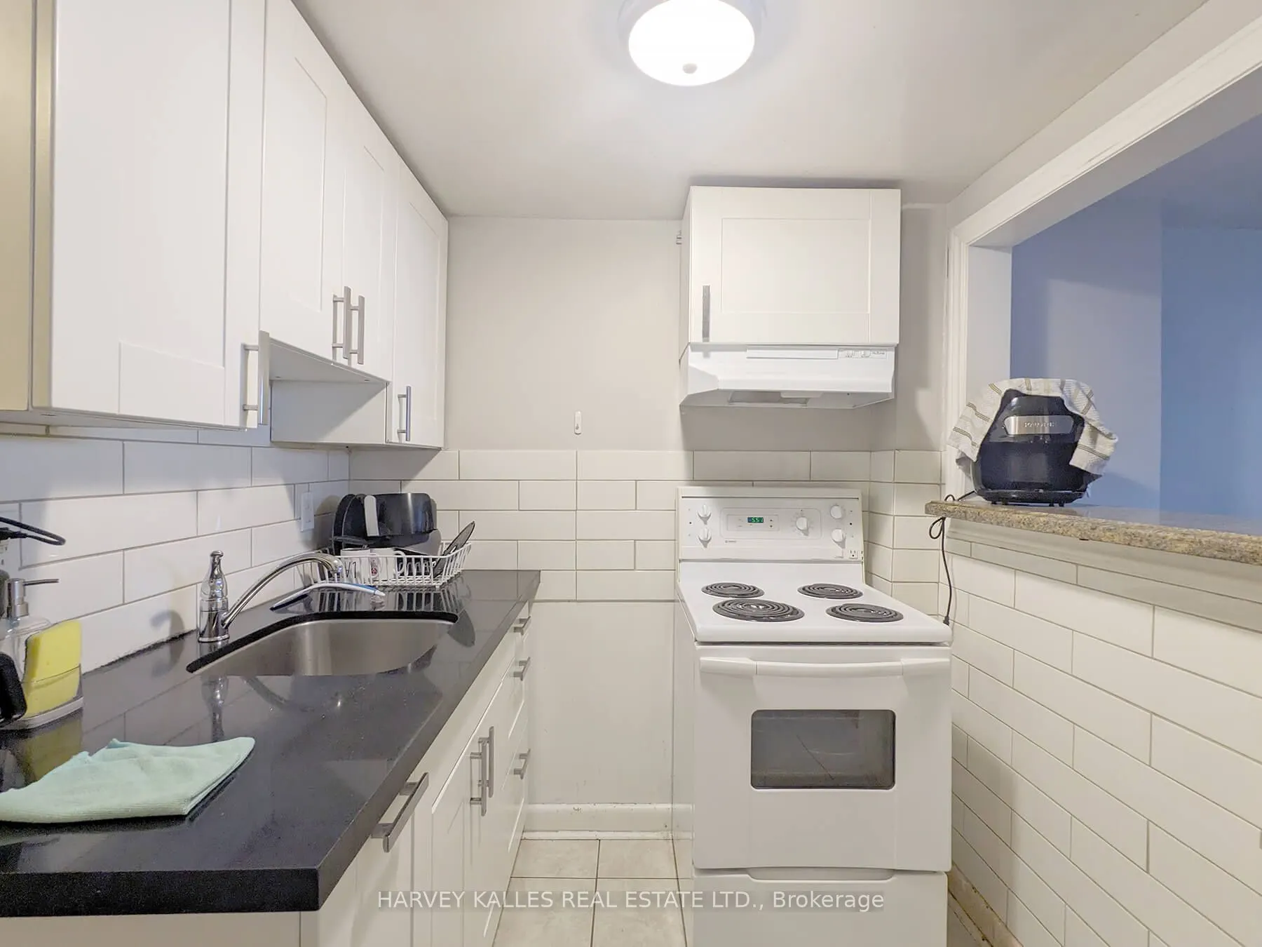 242 Robina Avenue, #Lower