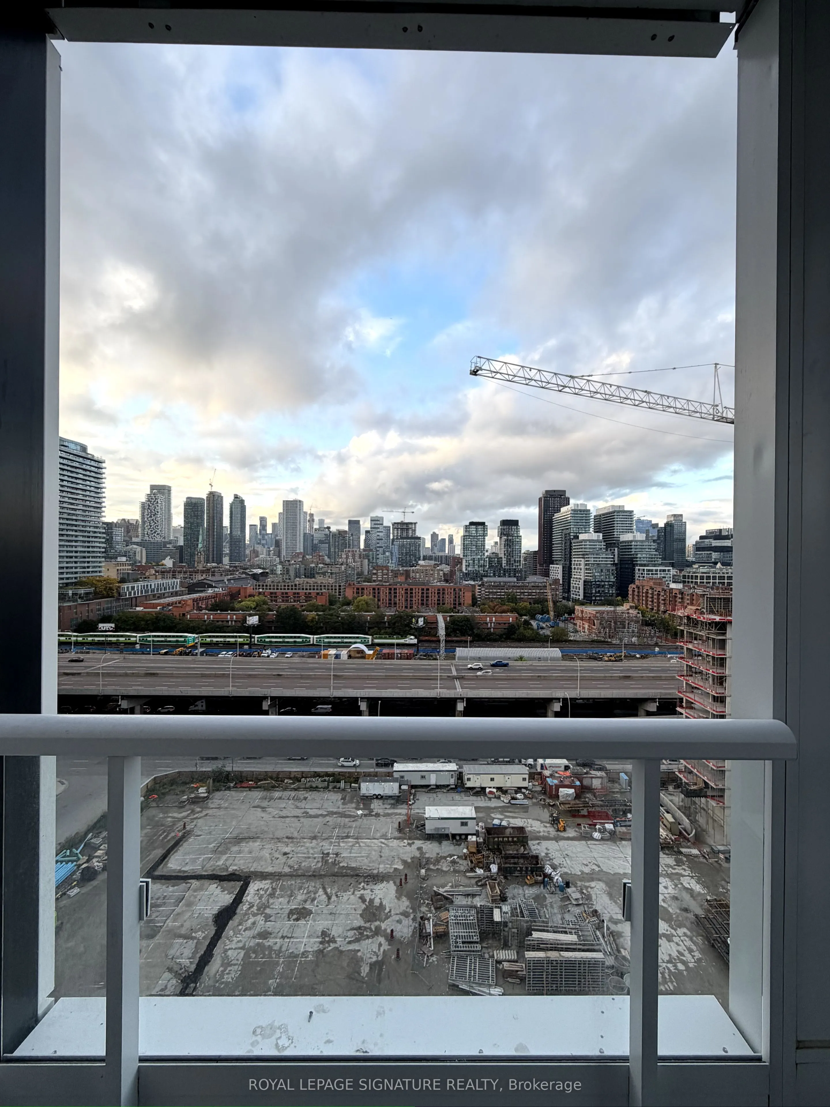 15 Richardson Street, #1405