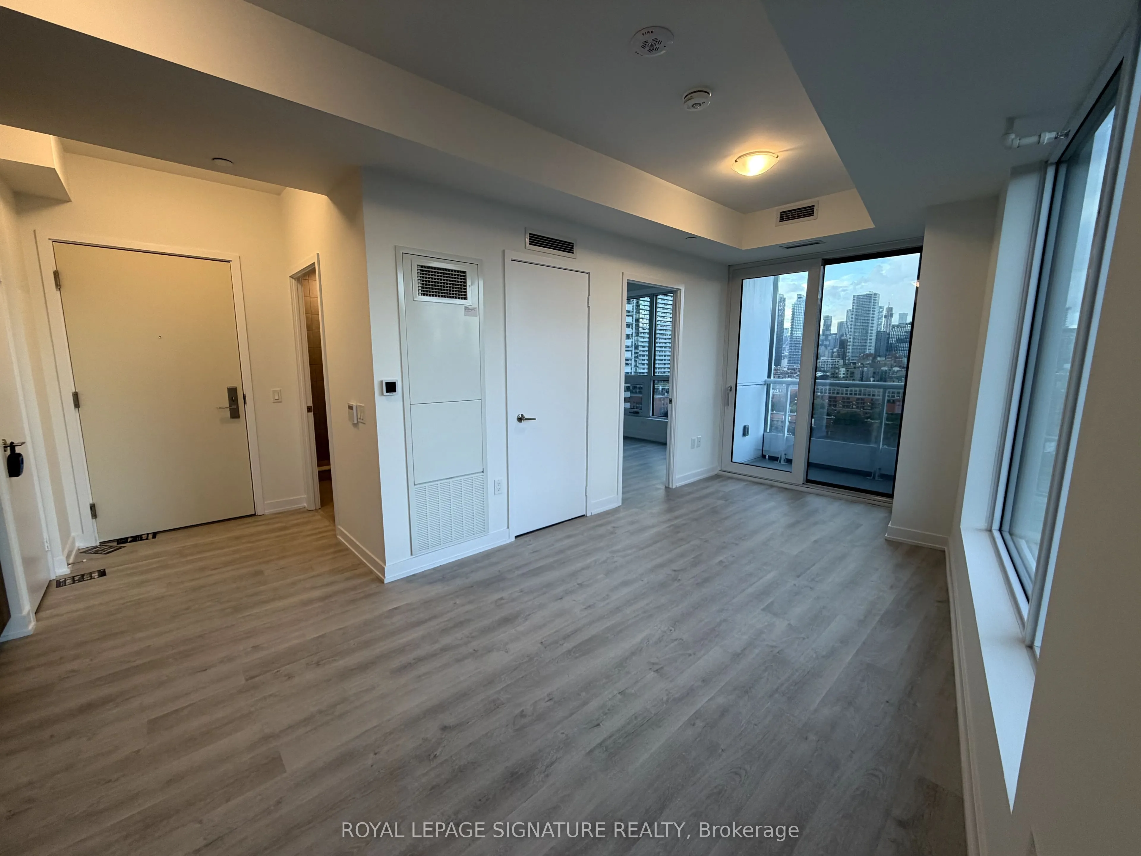 15 Richardson Street, #1405