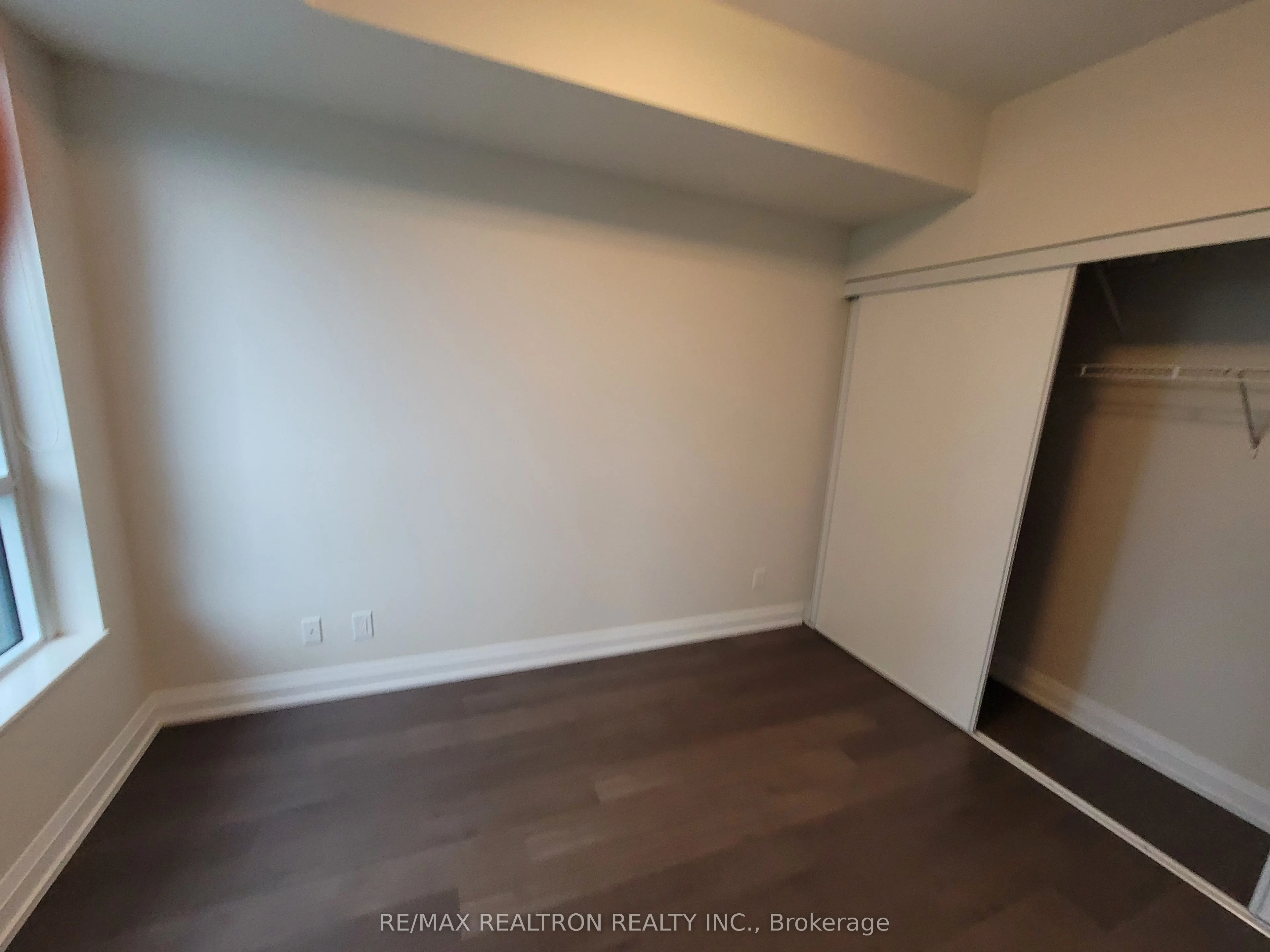 2 Anndale Drive, #1101
