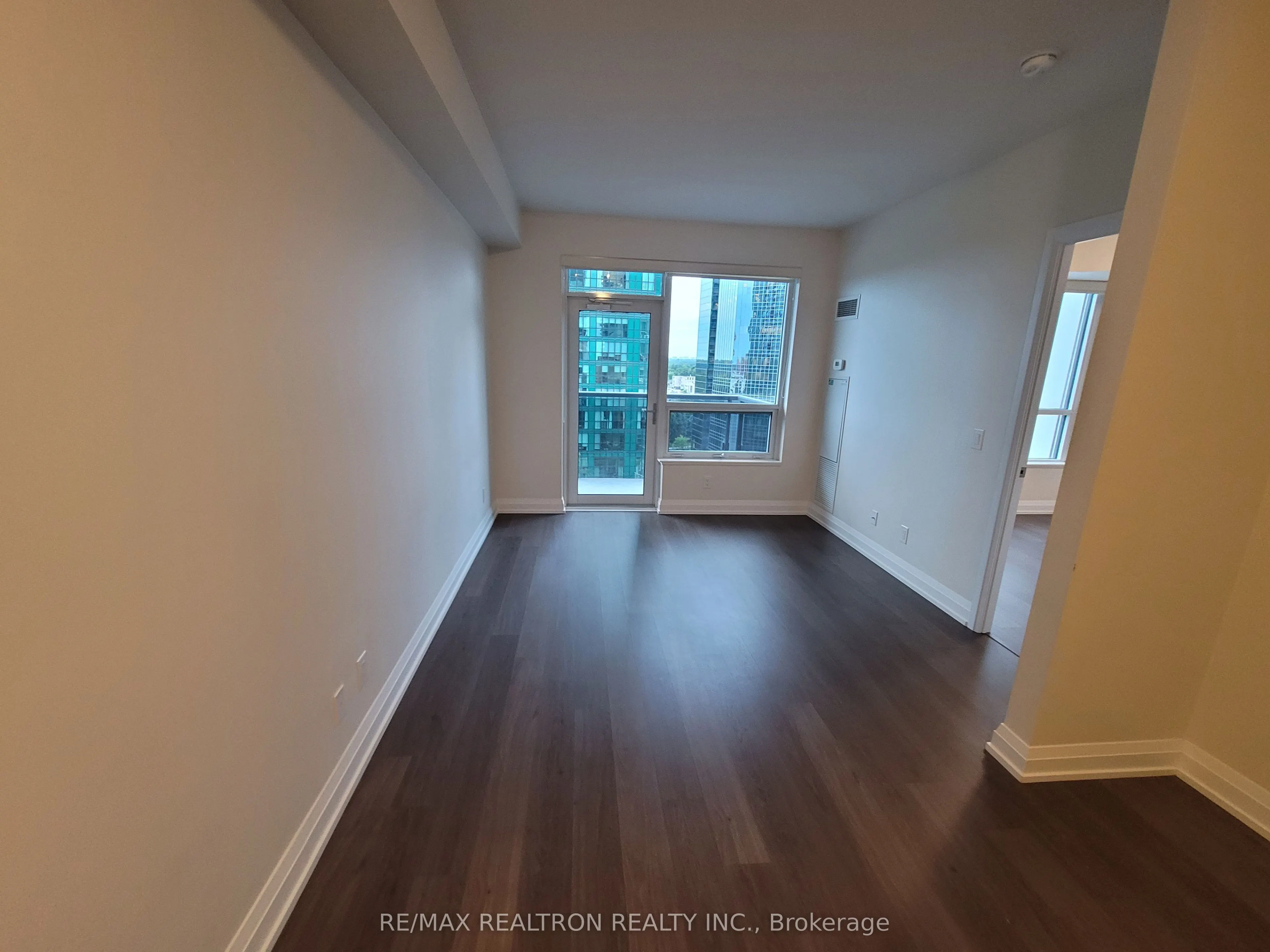 2 Anndale Drive, #1101