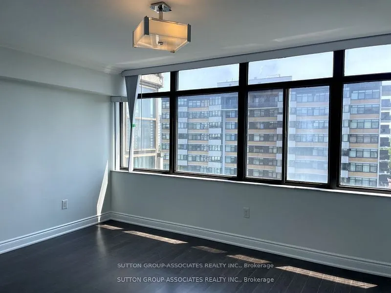 1201 Steeles Avenue W, #1102