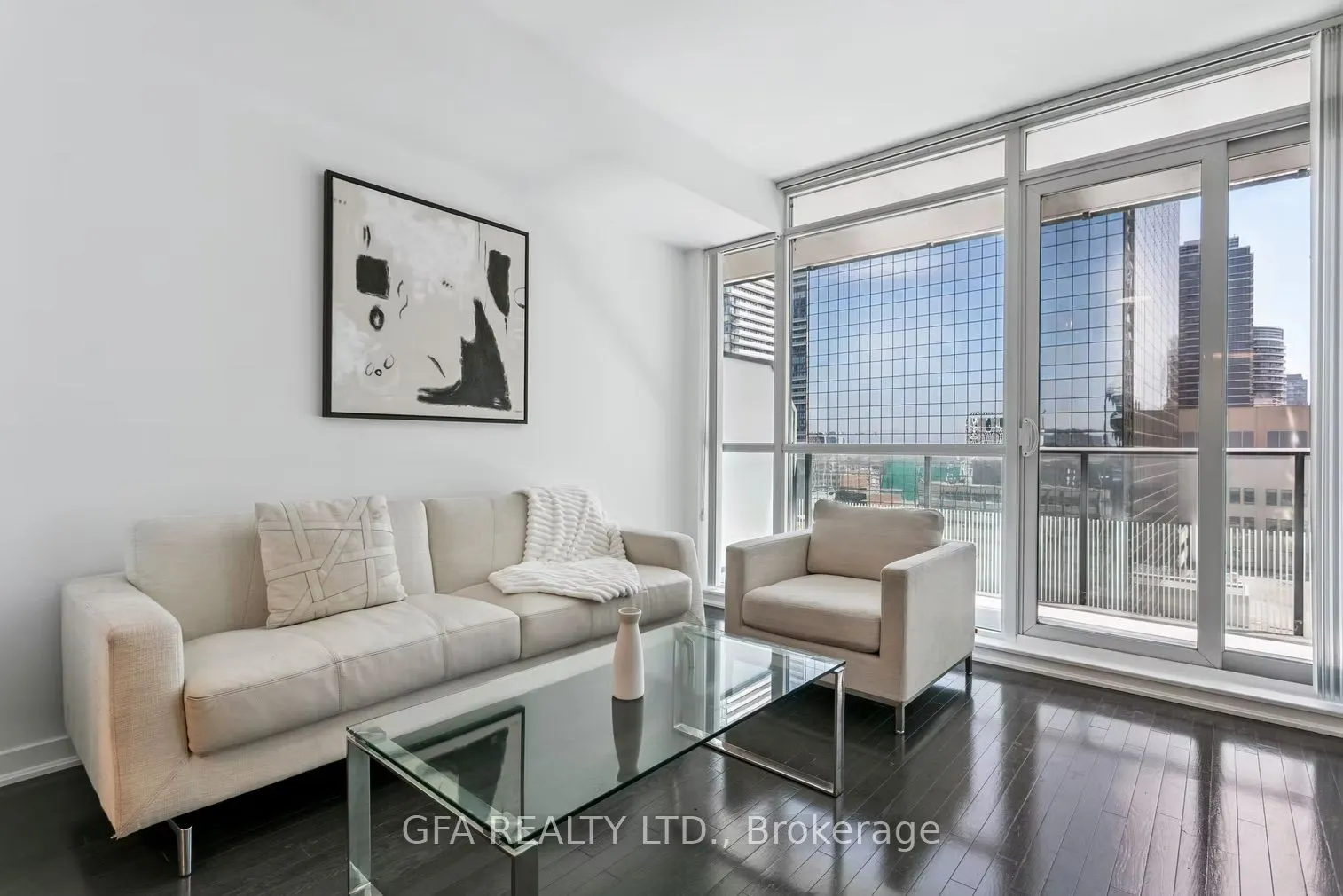 770 Bay Street, #1604