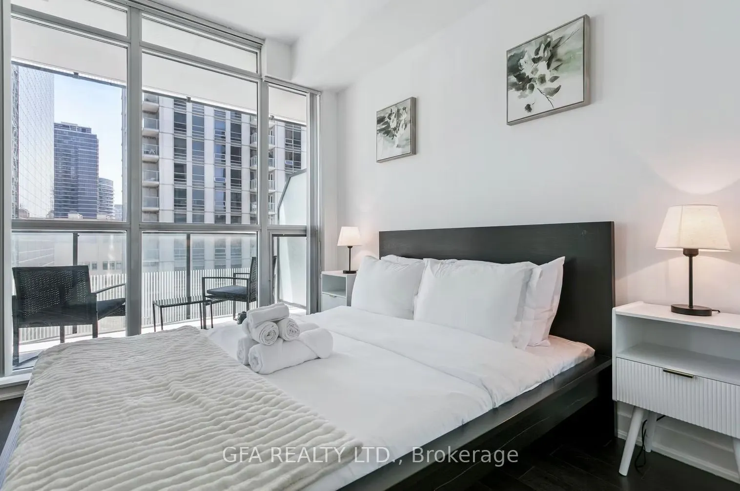 770 Bay Street, #1604