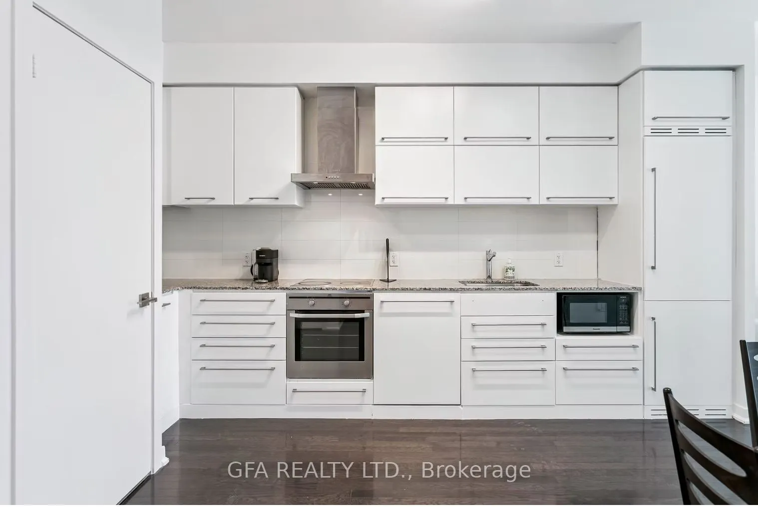 770 Bay Street, #1604
