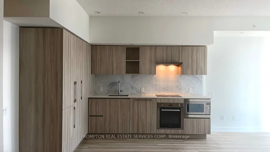 19 Bathurst Street, #3110