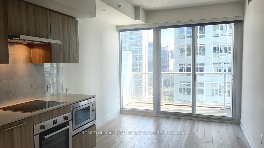 19 Bathurst Street, #3110