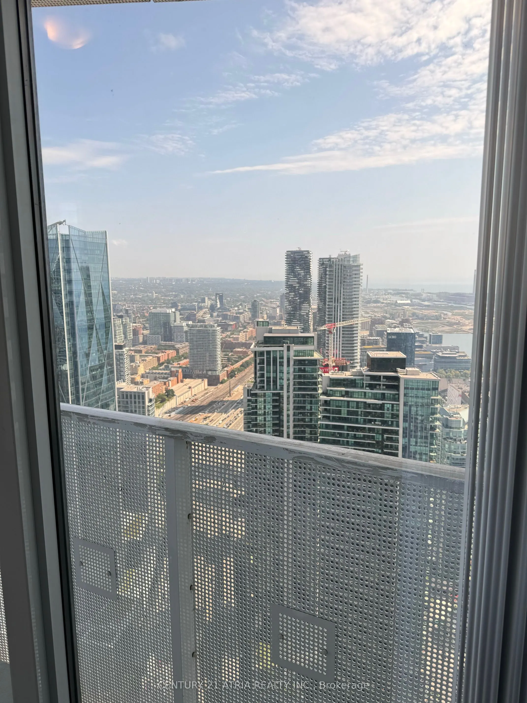 100 Harbour Street, #6604