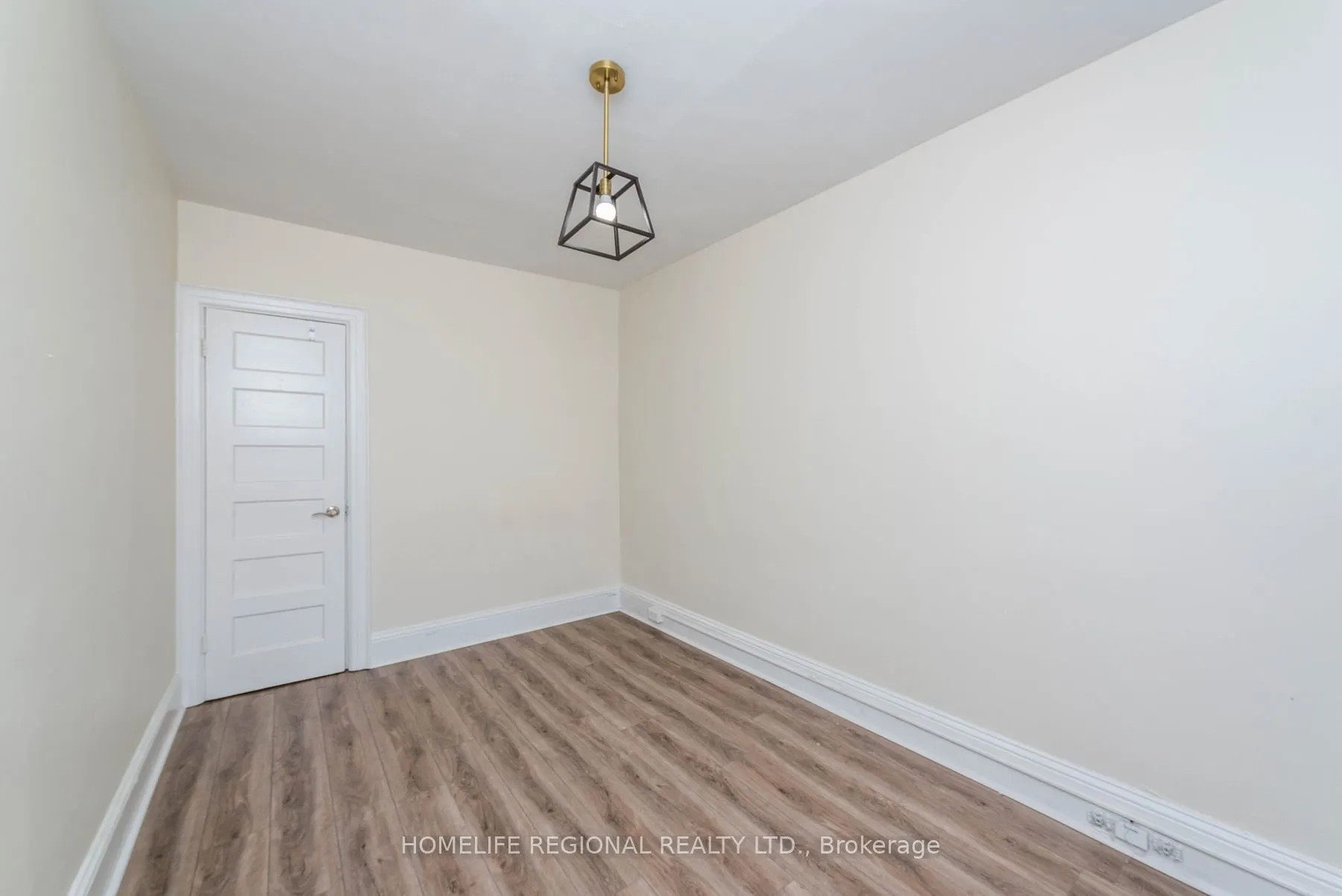 200 Roxton Road