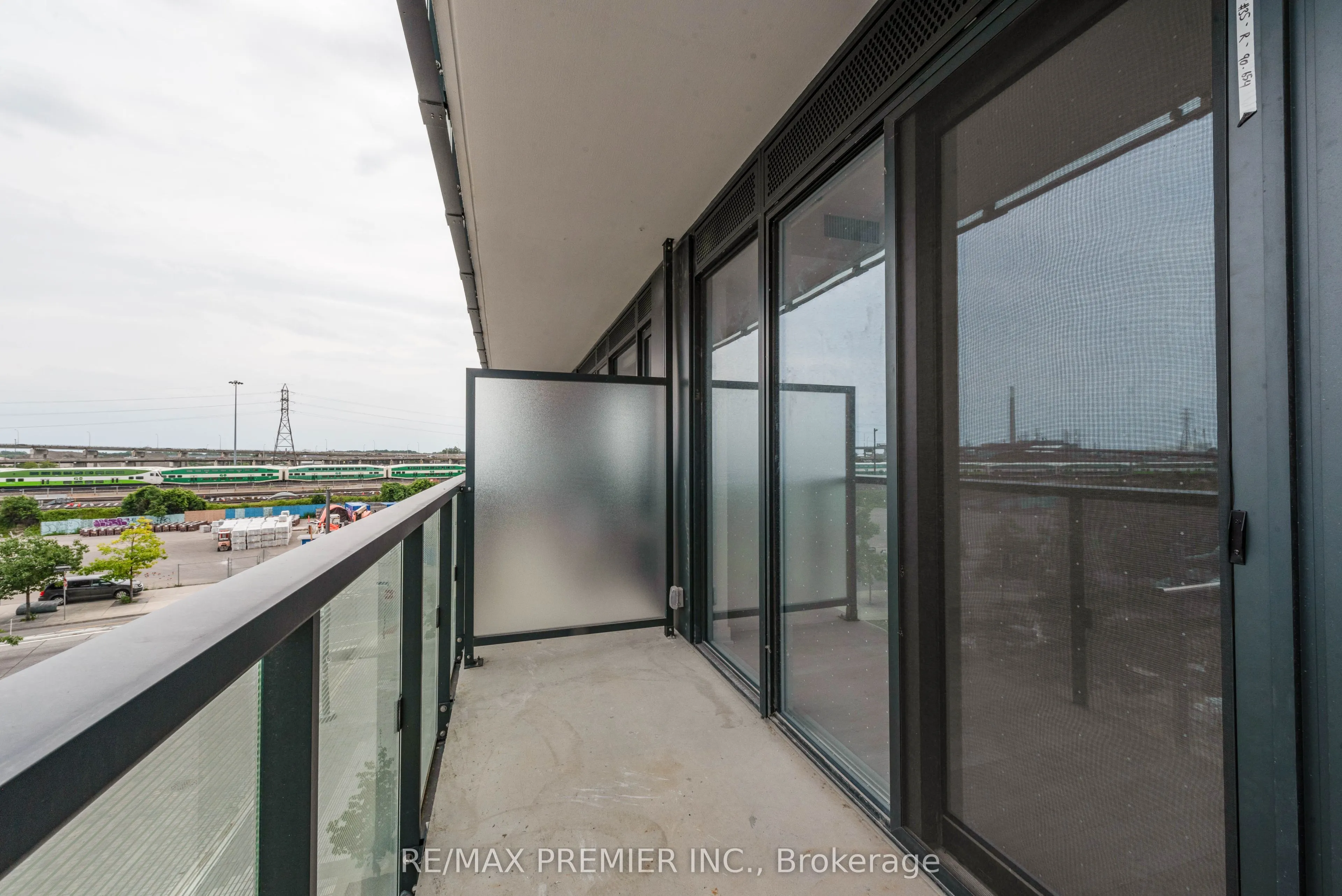 35 Rolling Mills Road, #S441