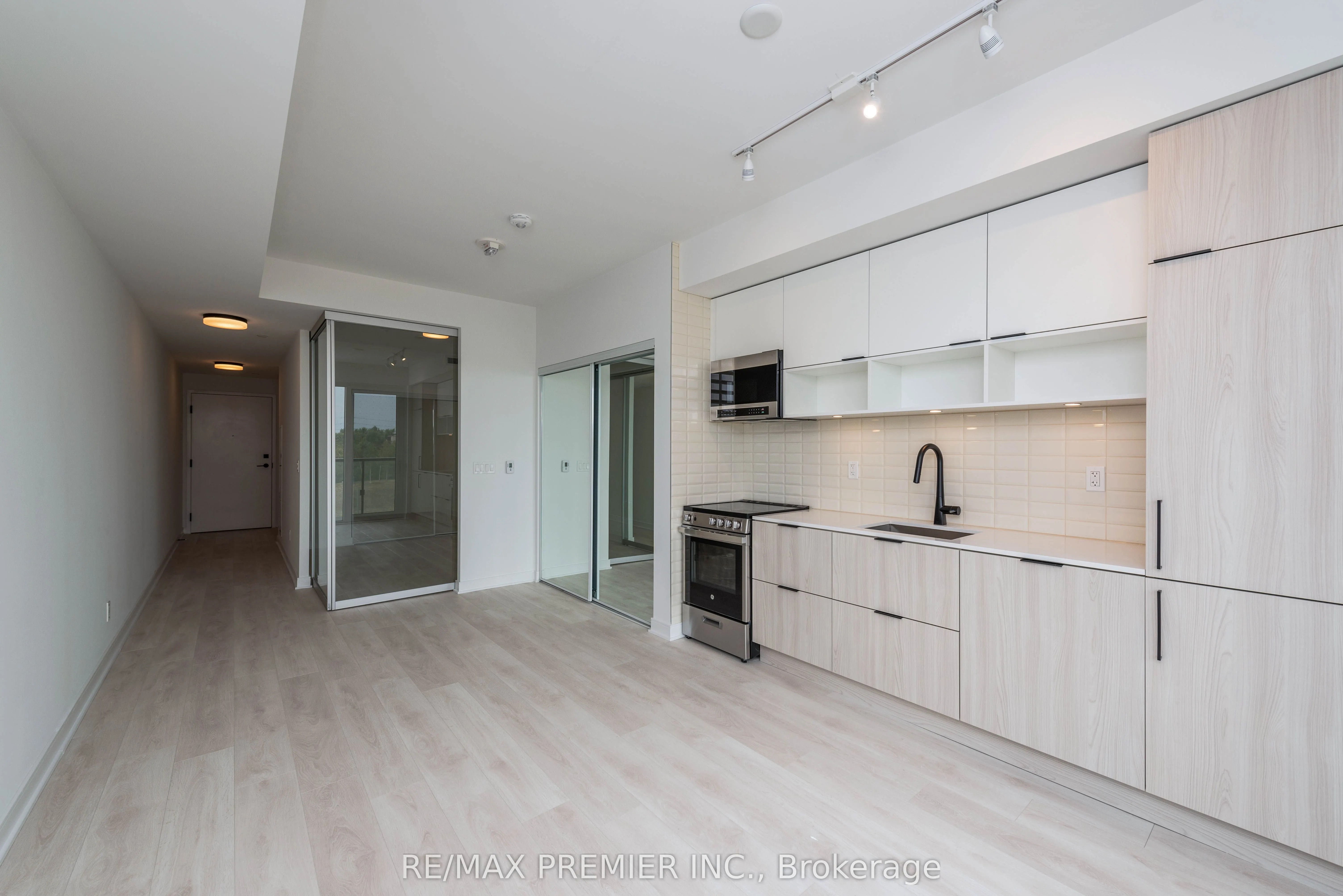 35 Rolling Mills Road, #S441
